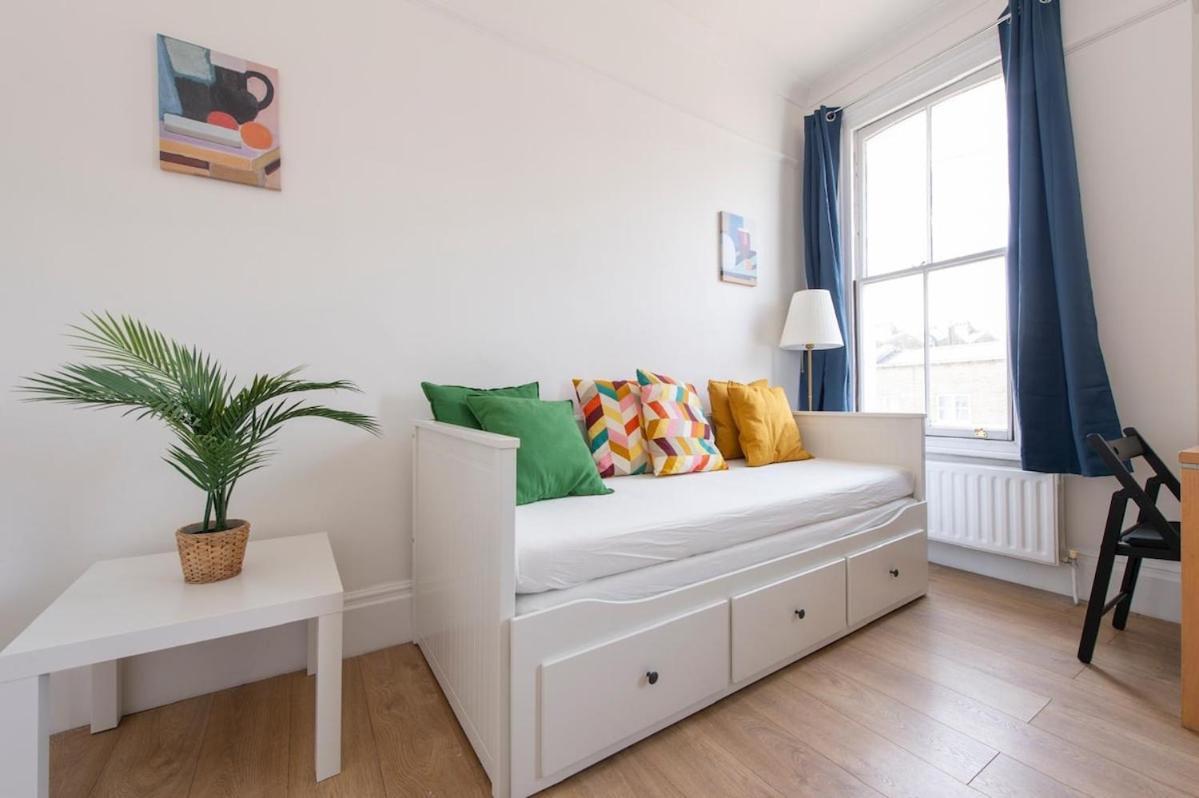 Split-level Spacious Family *