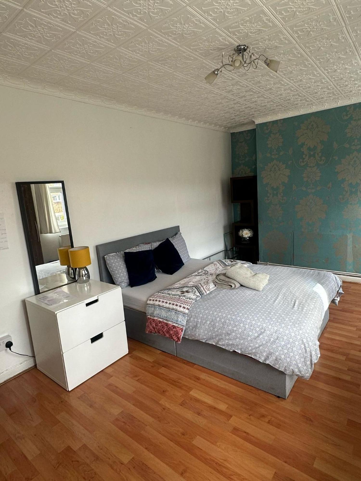 Pensión Budget Maisonette