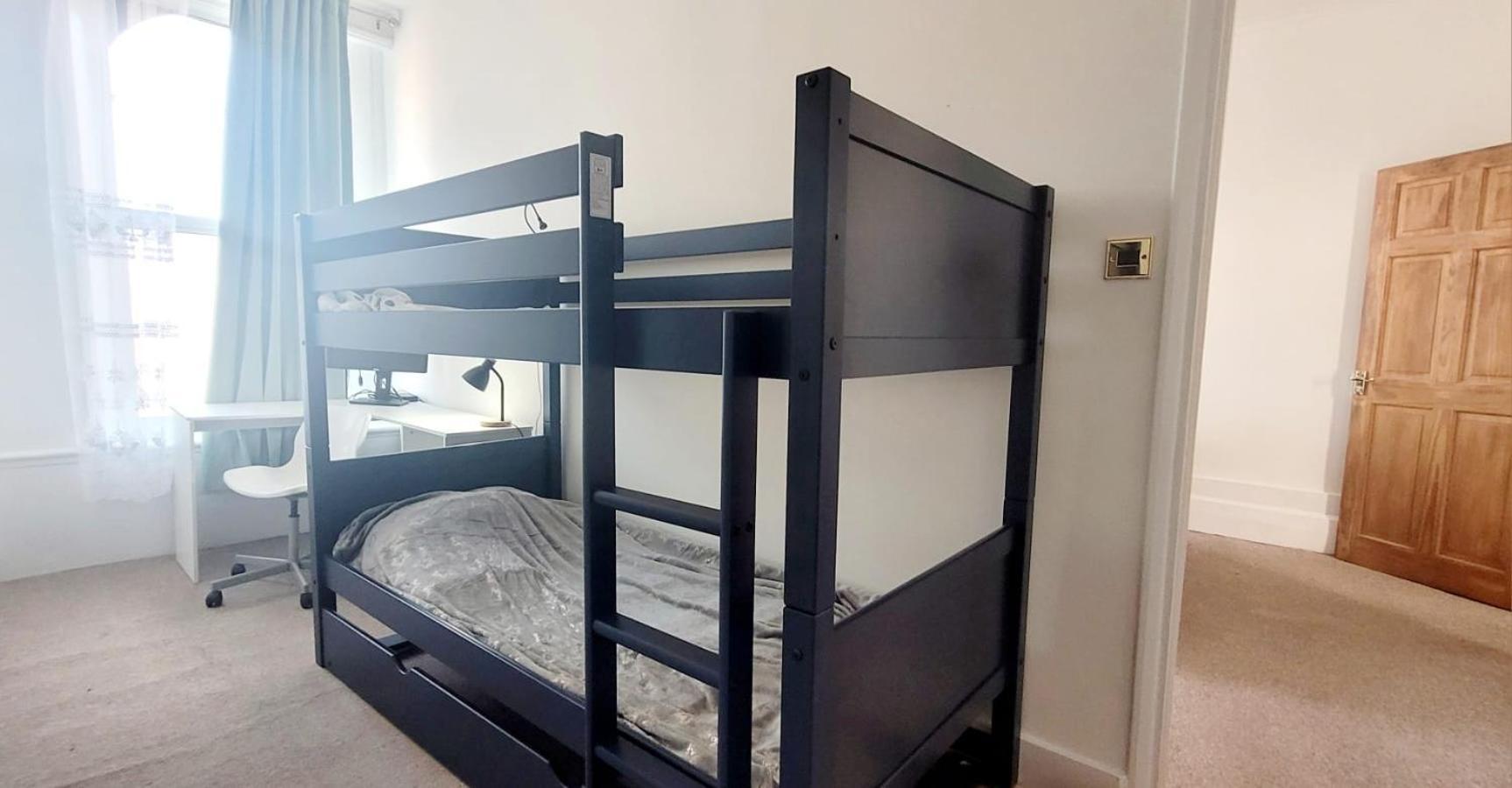 Lovely 2br Flat In London, Turnpike Lane N8 - Piccadilly Line