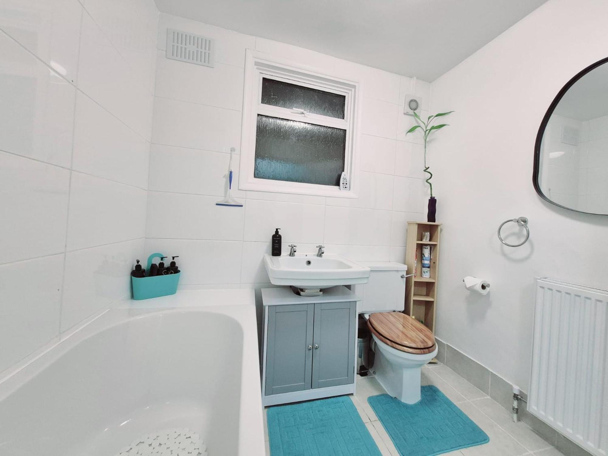 Lovely 2br Flat In London, Turnpike Lane N8 - Piccadilly Line Apartment London