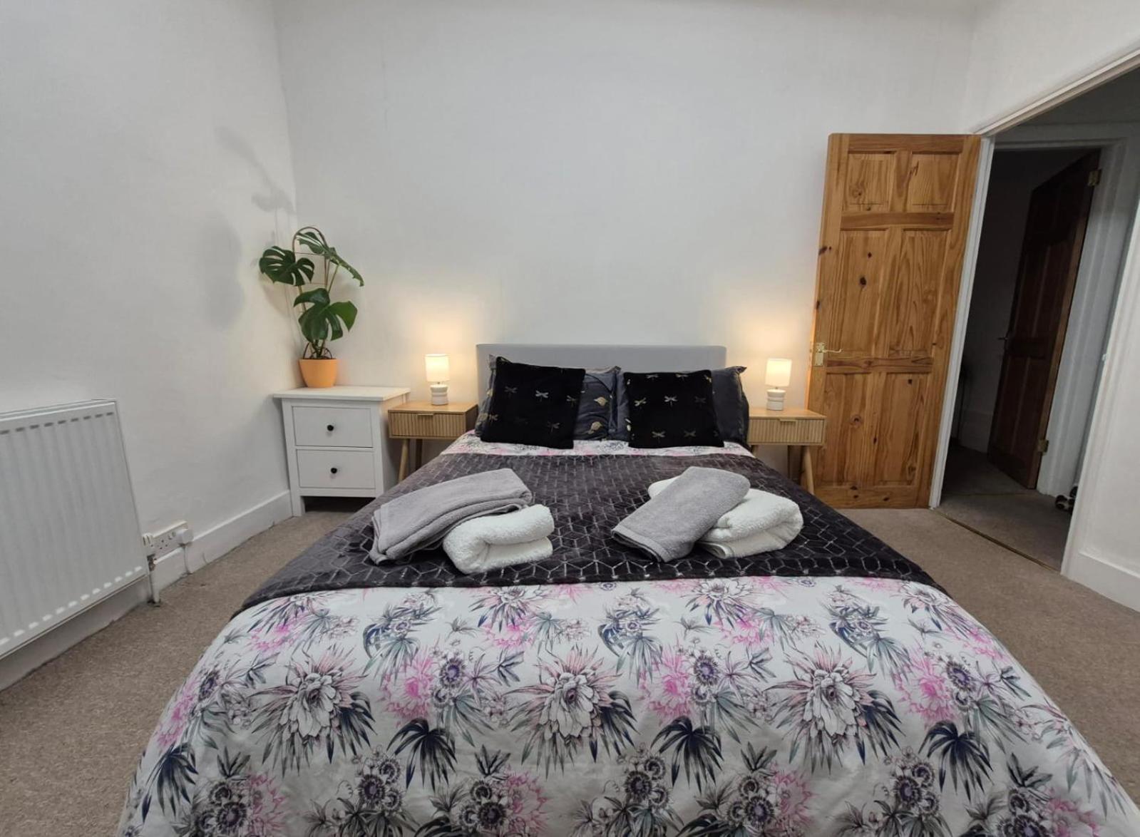 Apartment Lovely 2br Flat In London, Turnpike Lane N8 - Piccadilly Line London