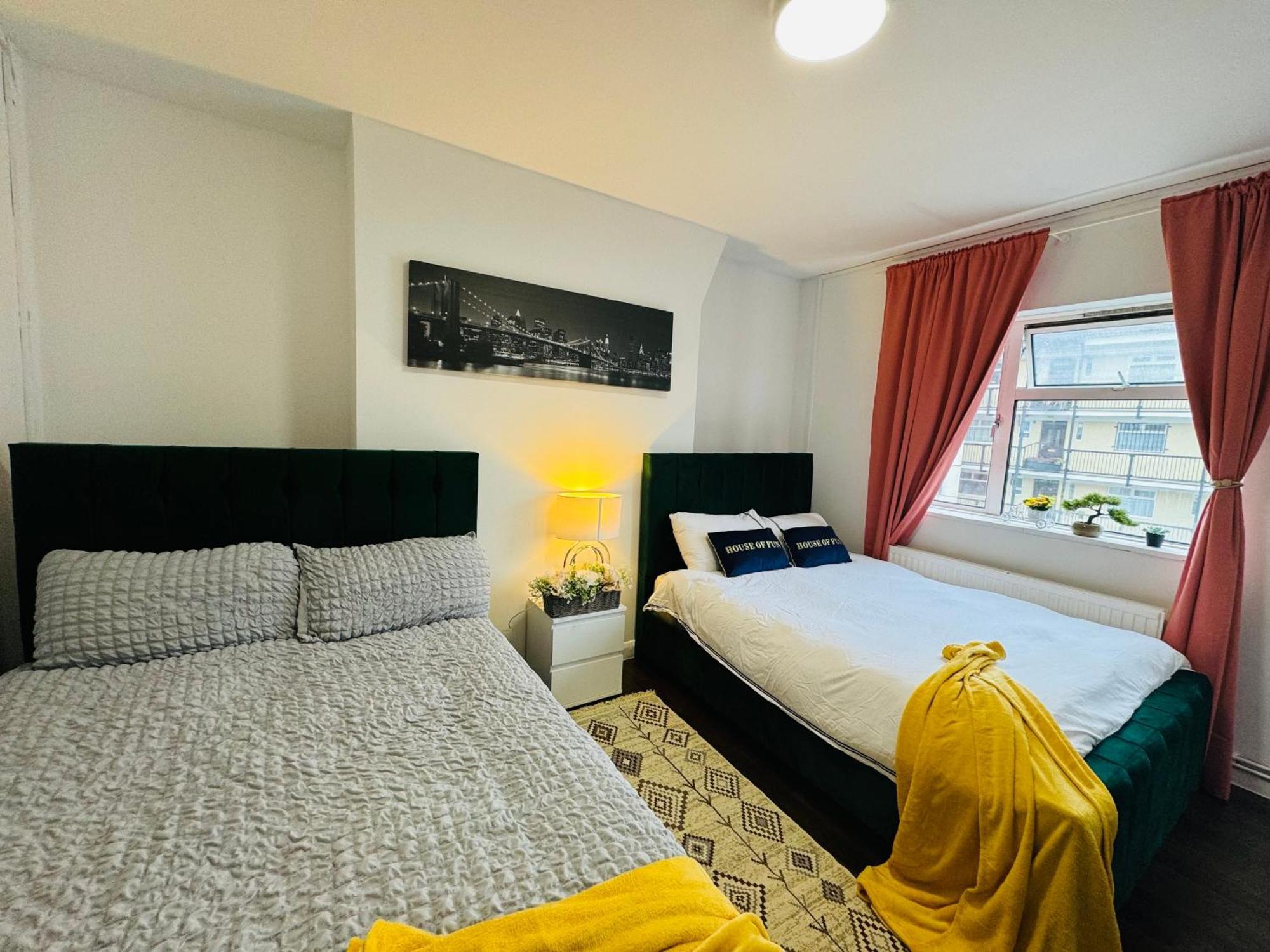 Lovely 1bedroom For 6ppl In Whitechapel, 1min Away To Dlr Station