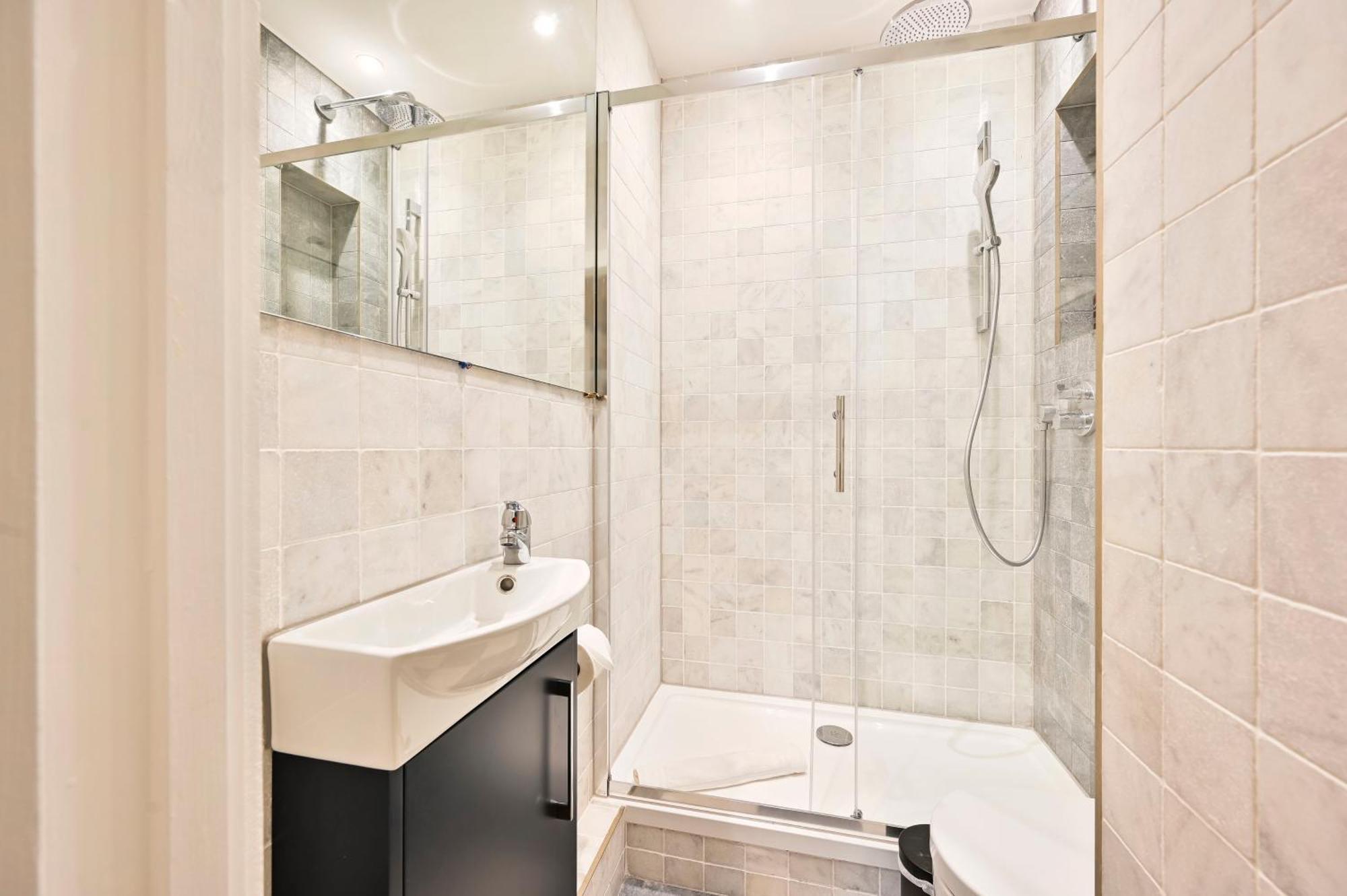 Two 1 Bed Prime Location Marylebone Apartment
