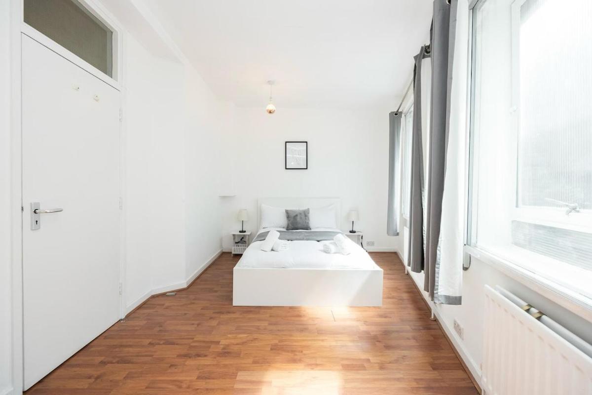 Spacious 1br Near Bridge
