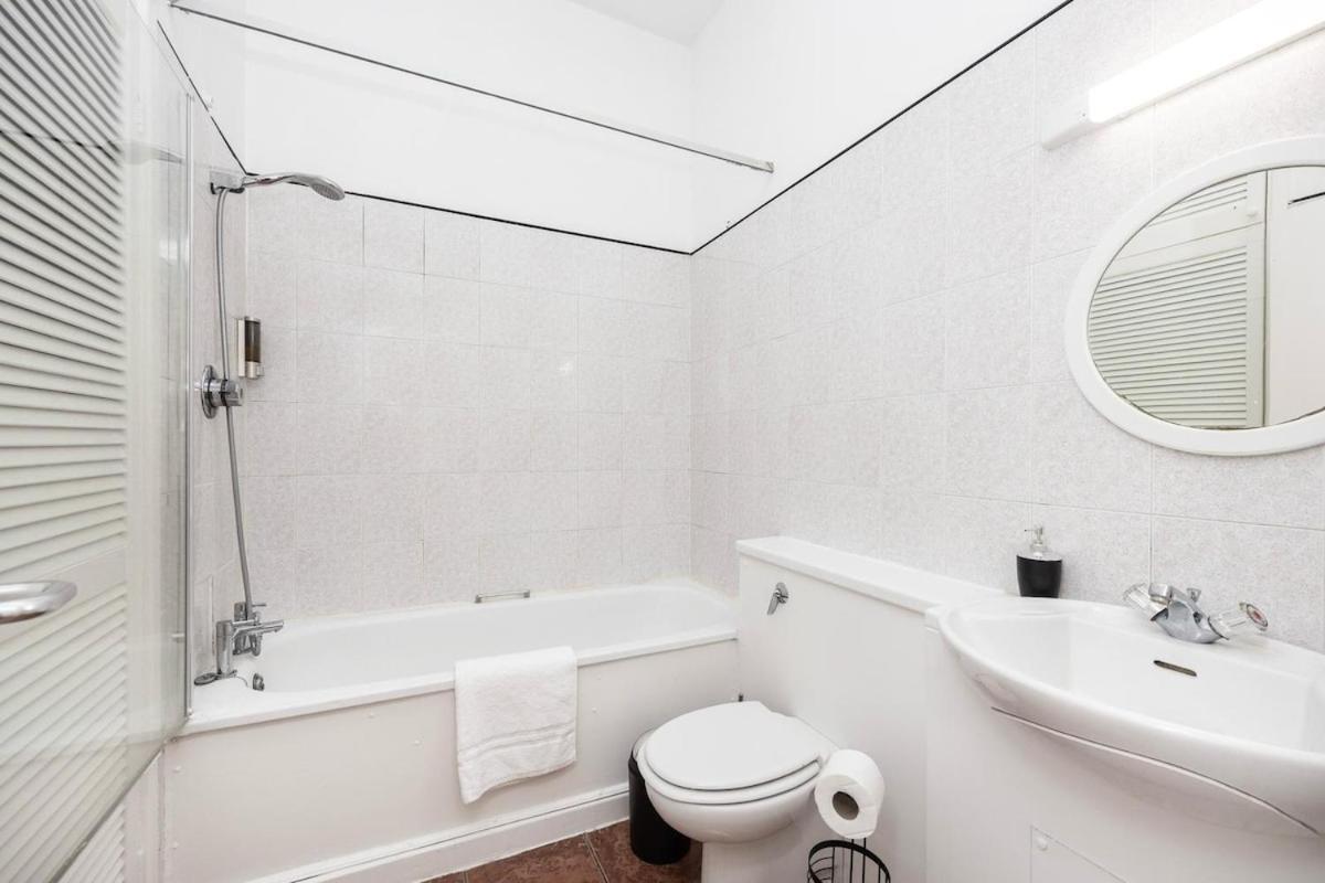 Spacious 1br Near Bridge London