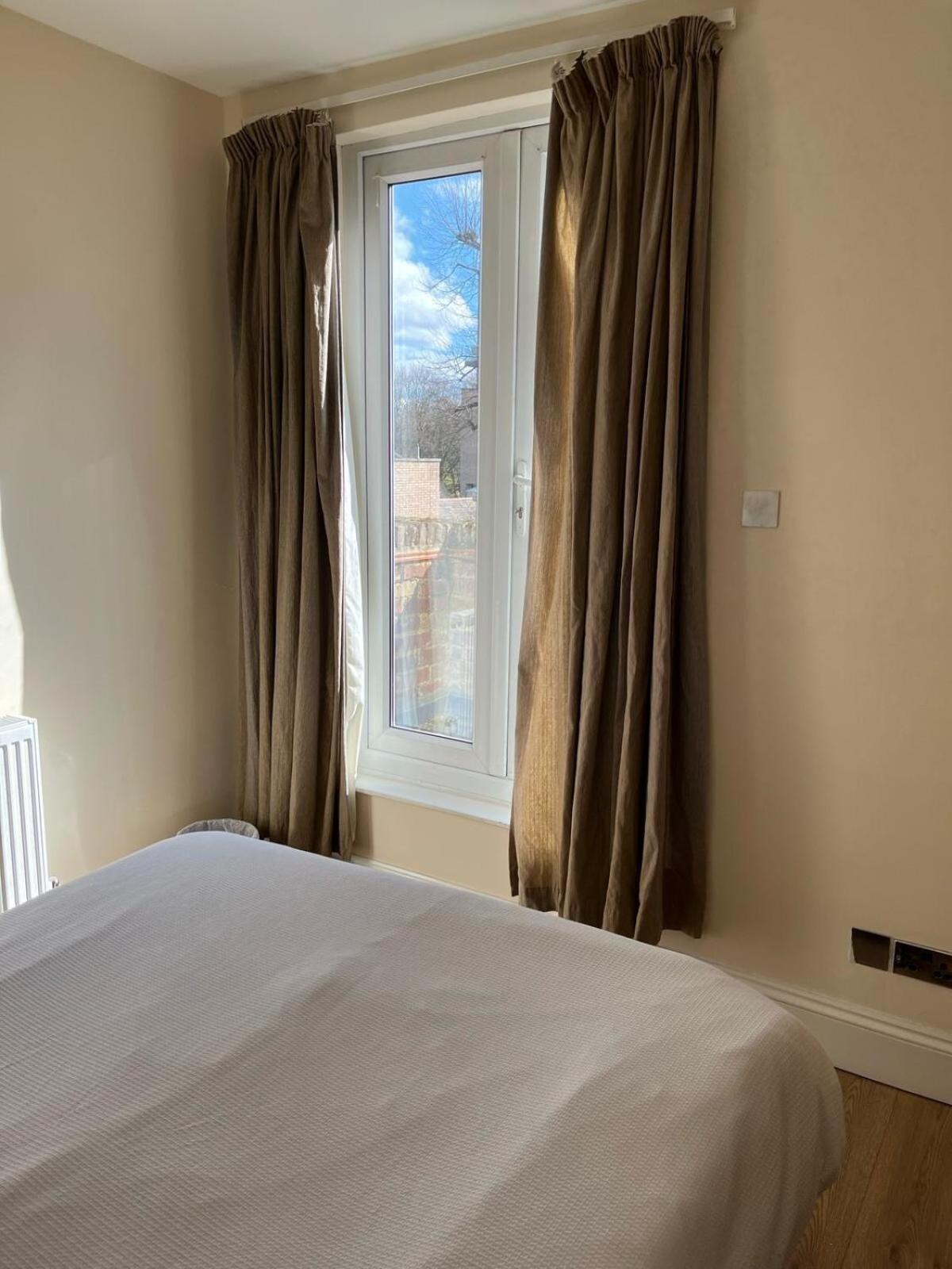 Apartment Stylish And Cosy 1-bed Flat