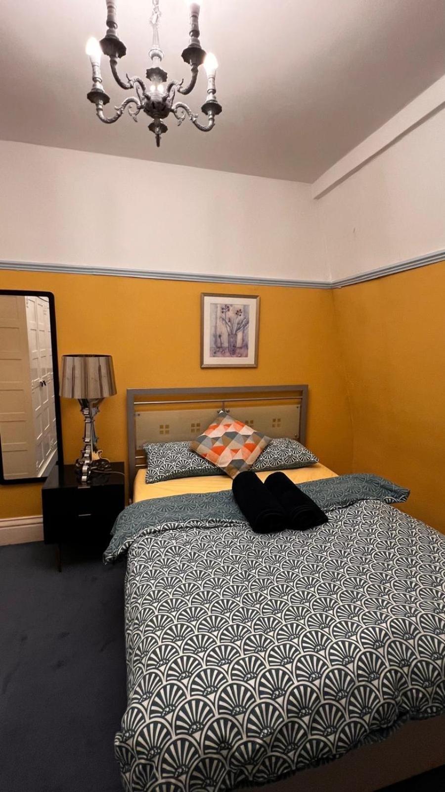 Apartamento Stylish And Comfortable Double Bedroom In Mayfair *