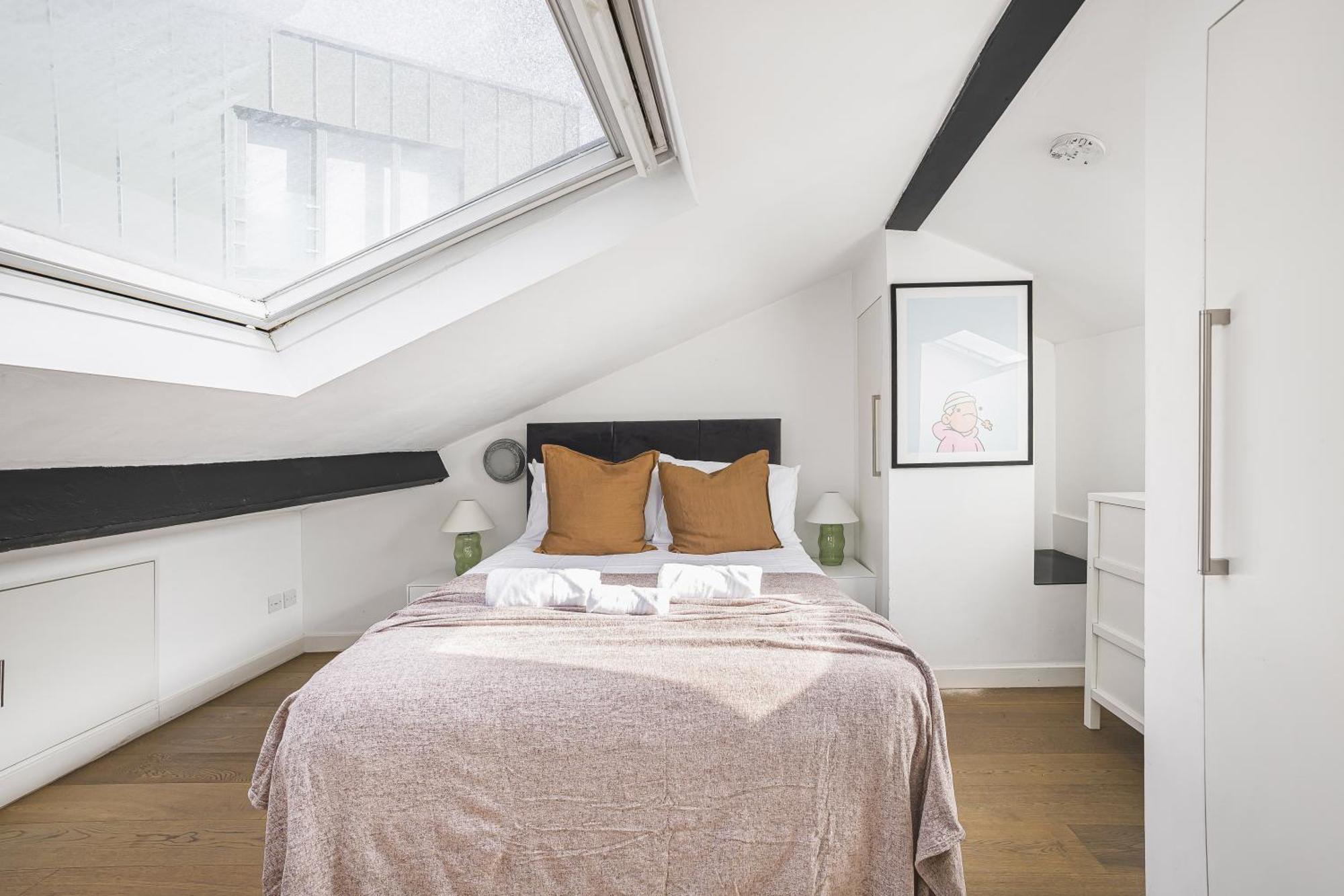 Great Eastern 3 By Artsy London