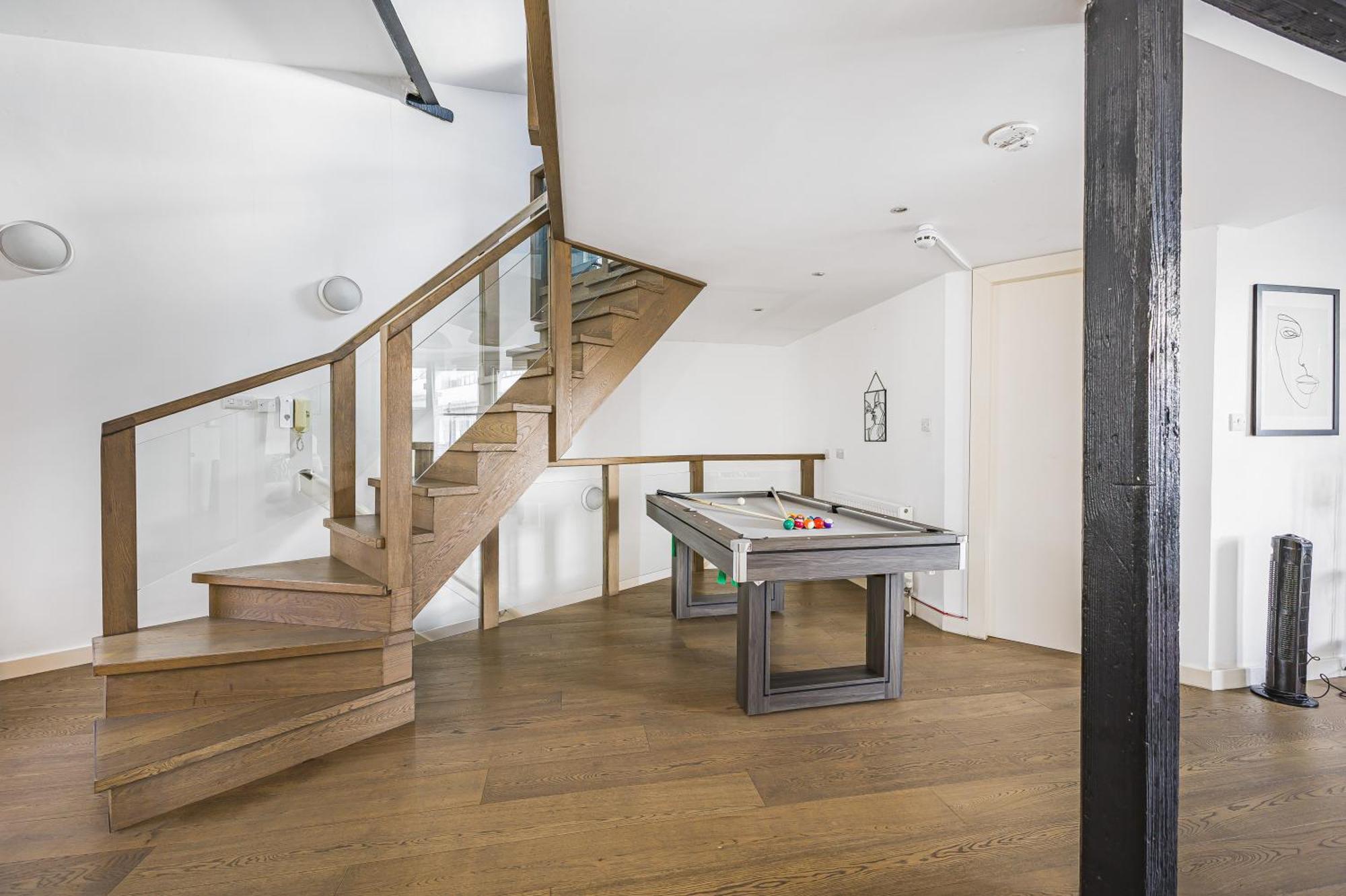 Great Eastern 3 By Artsy Apartment London
