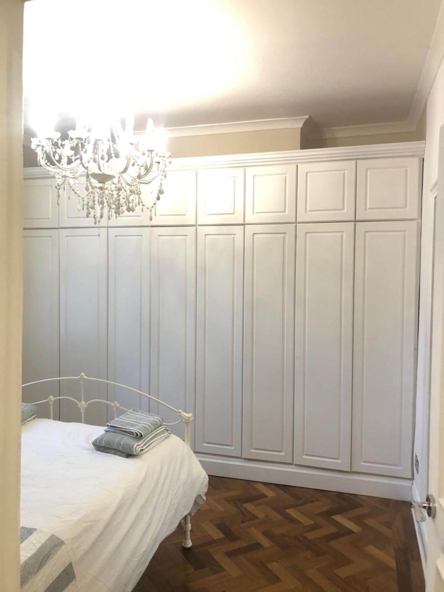 Luxury, One-bedroom Street Apartment *