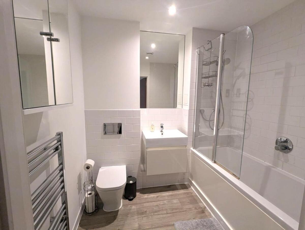 Apartment Modern Large Flat 1min To Stockwell Station With Skyscraper View