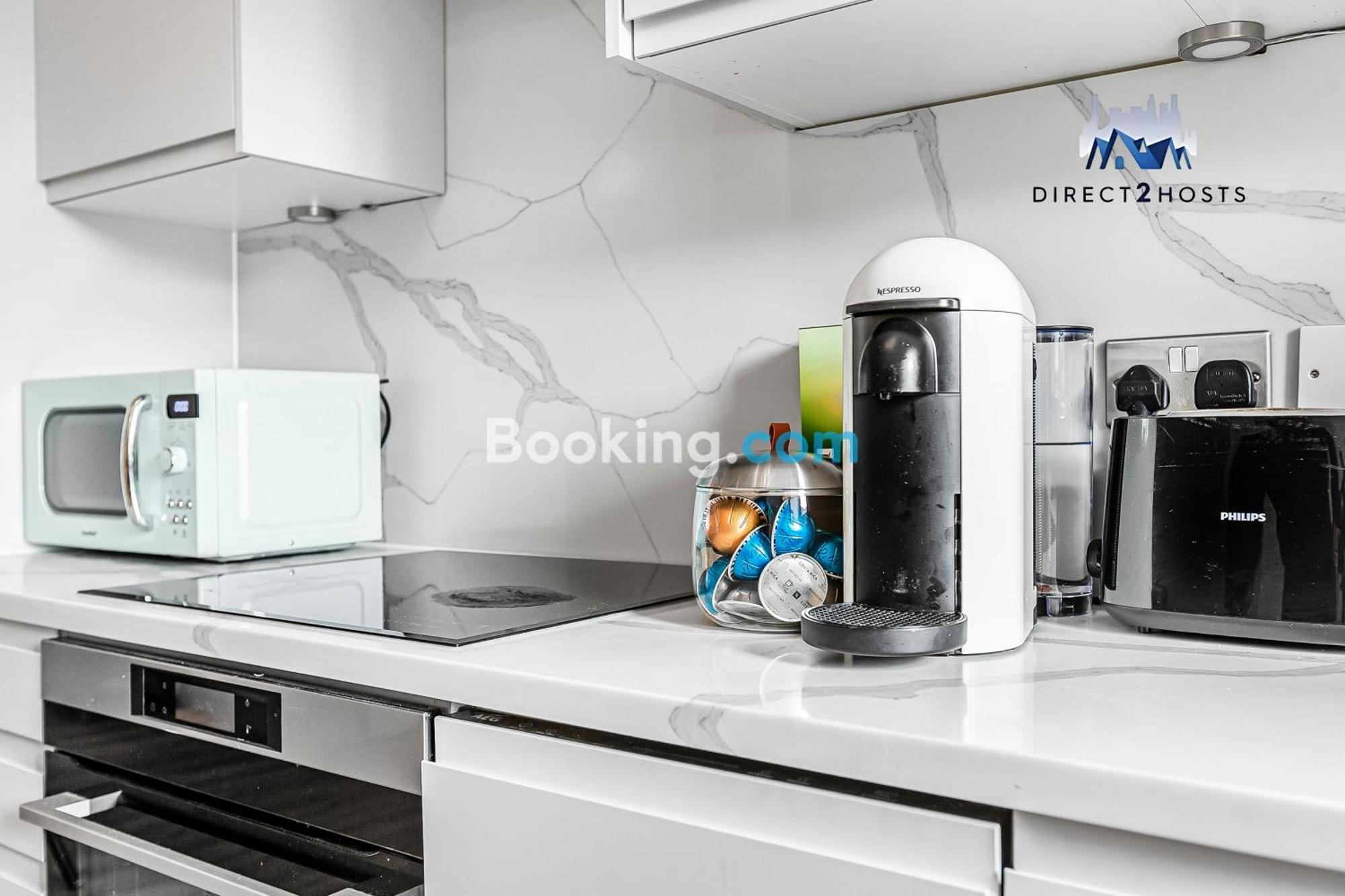 Premium Deals ! Last-minute ! Modern And Stylish Two Bedroom By Direct2hosts With Great Location! W3 7lu, United Kingdom ! By Nancy Short Lets & Serviced Accommodation! *