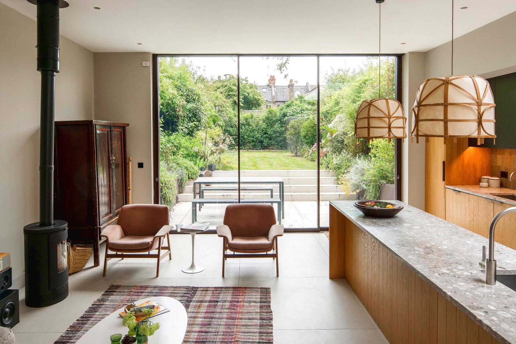 Stylish 4-bedroom Near Notting Hill Holiday home London