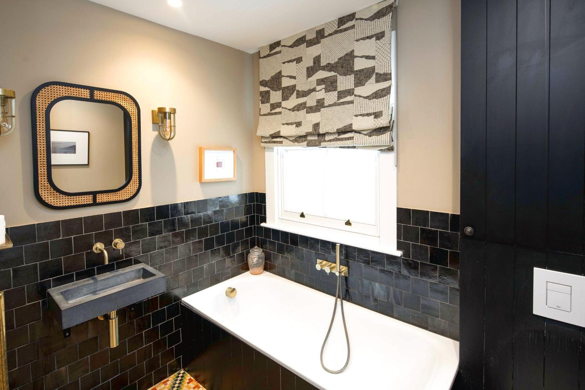 Stylish 4-bedroom Near Notting Hill Holiday home London