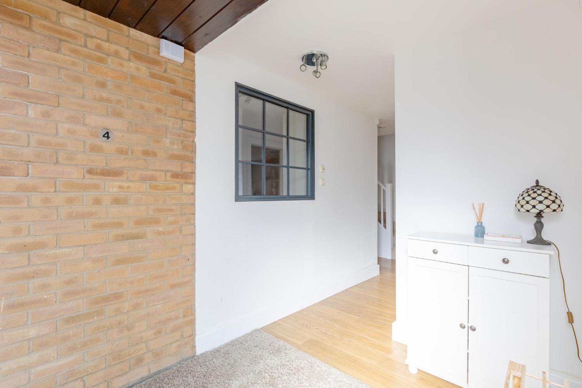 Apartment Stunningly Spacious 4bd Clapham North London