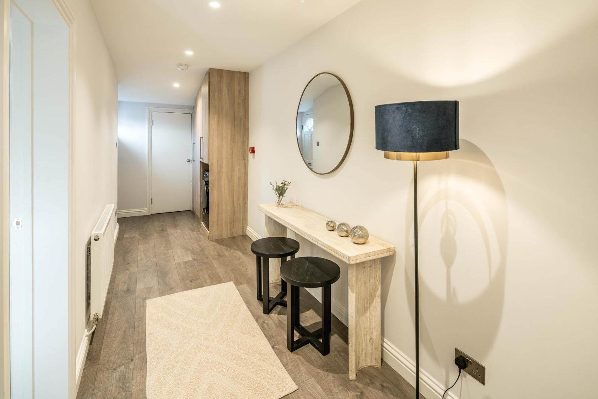 Brand New 1-bedroom In And Convenient London