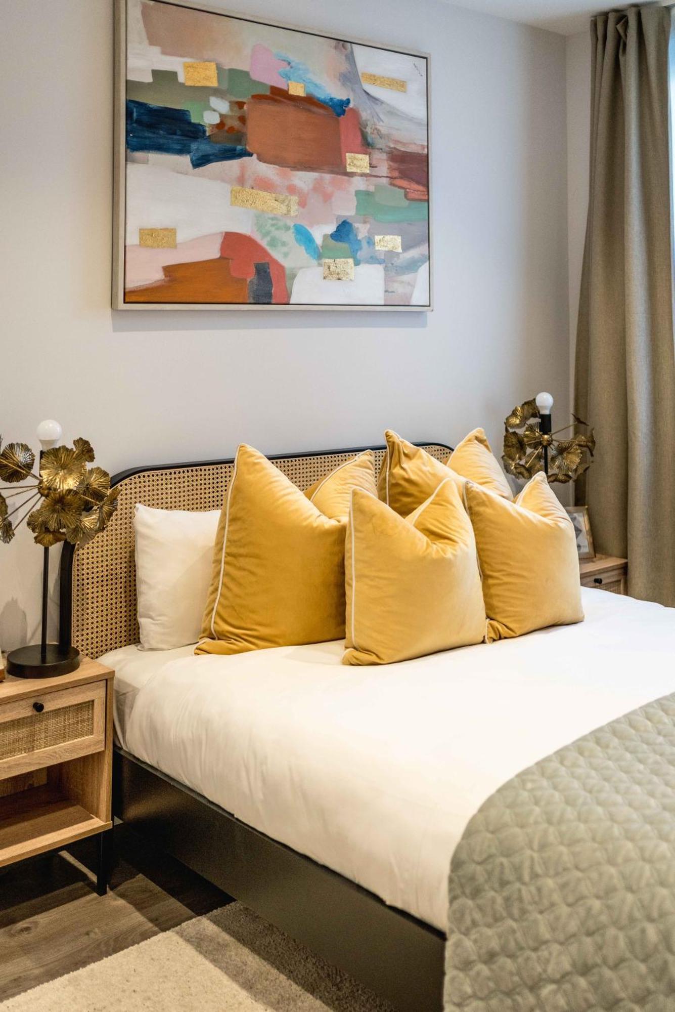 Brand New 1-bedroom In And Convenient Apartment London