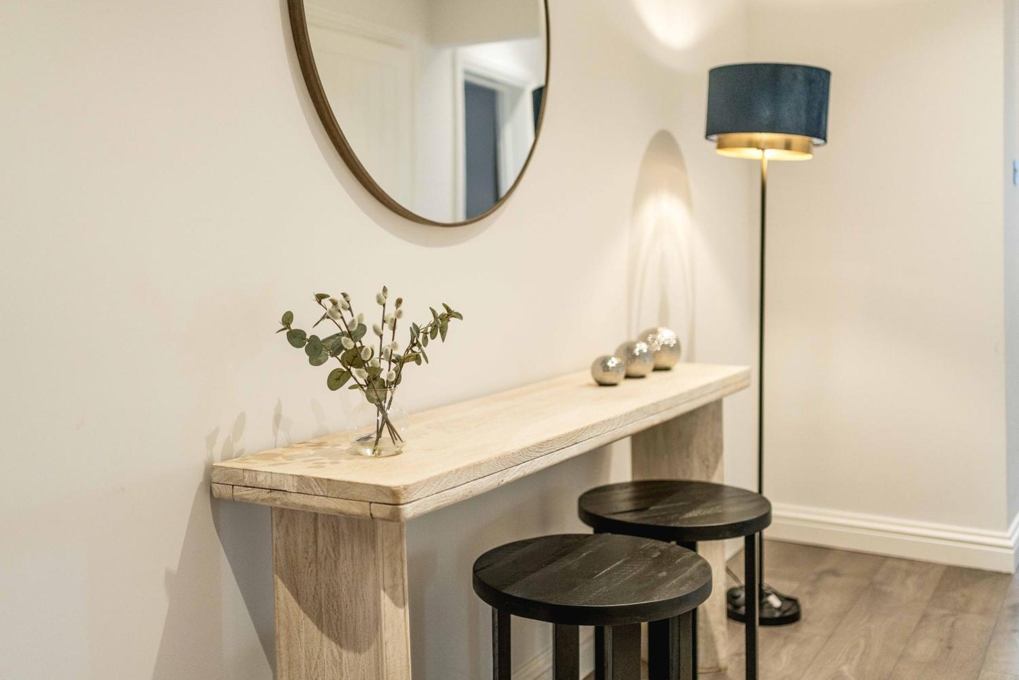 Brand New 1-bedroom In And Convenient
