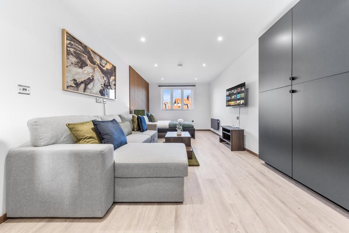 Apartment Modern - Golders - Near Station London