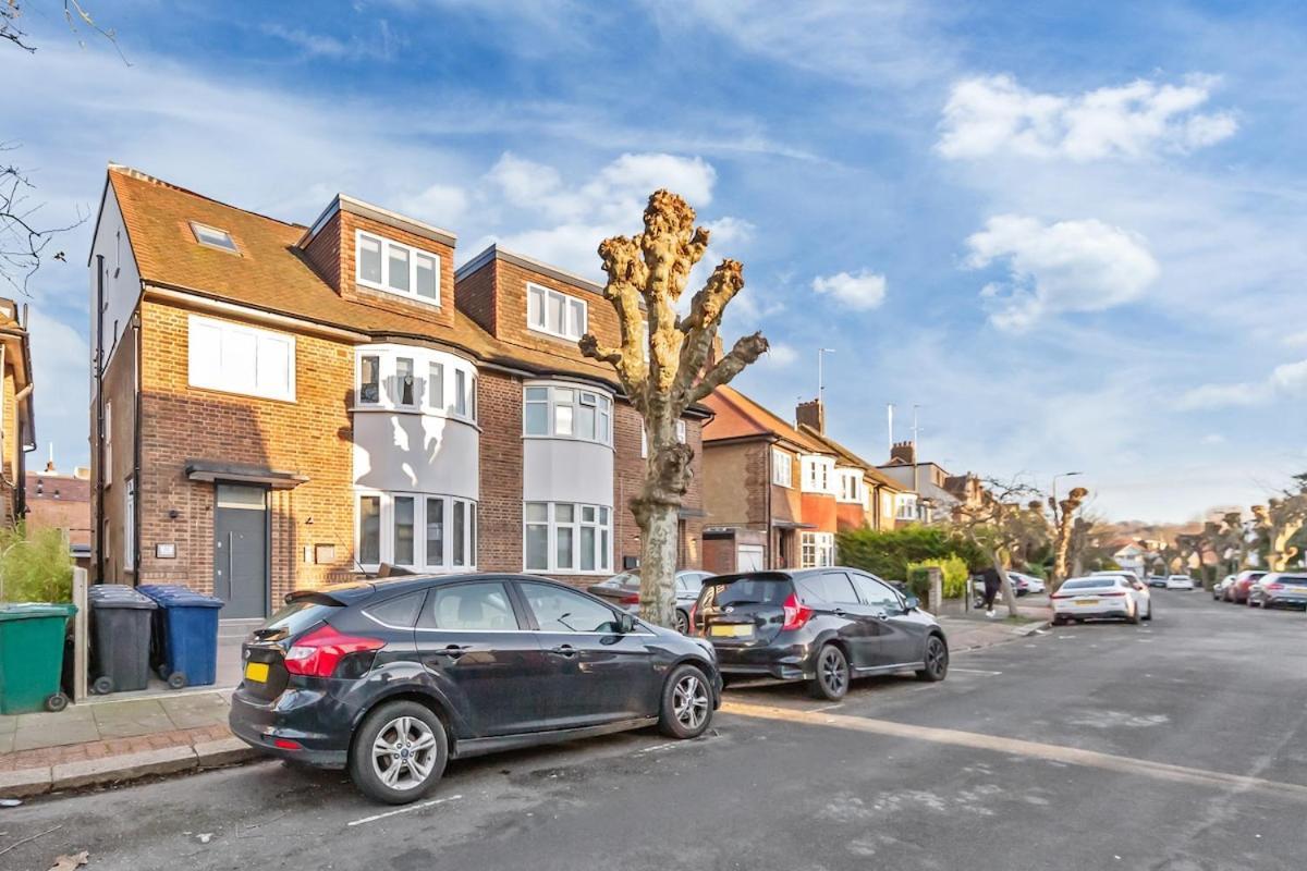 Apartment Modern - Golders - Near Station