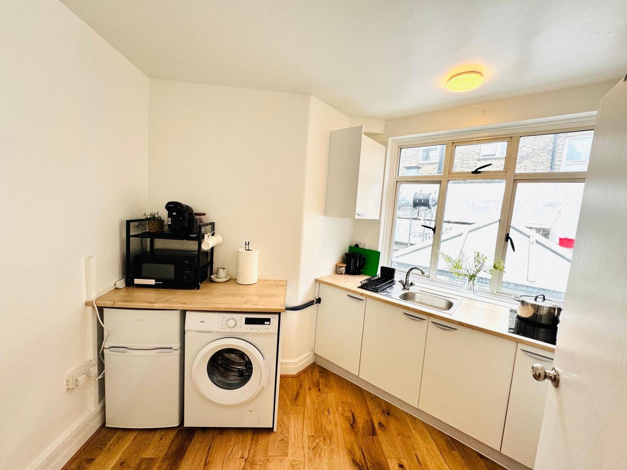 Modern Flat Steps From Finsbury & Emirates Stadium! Apartment *