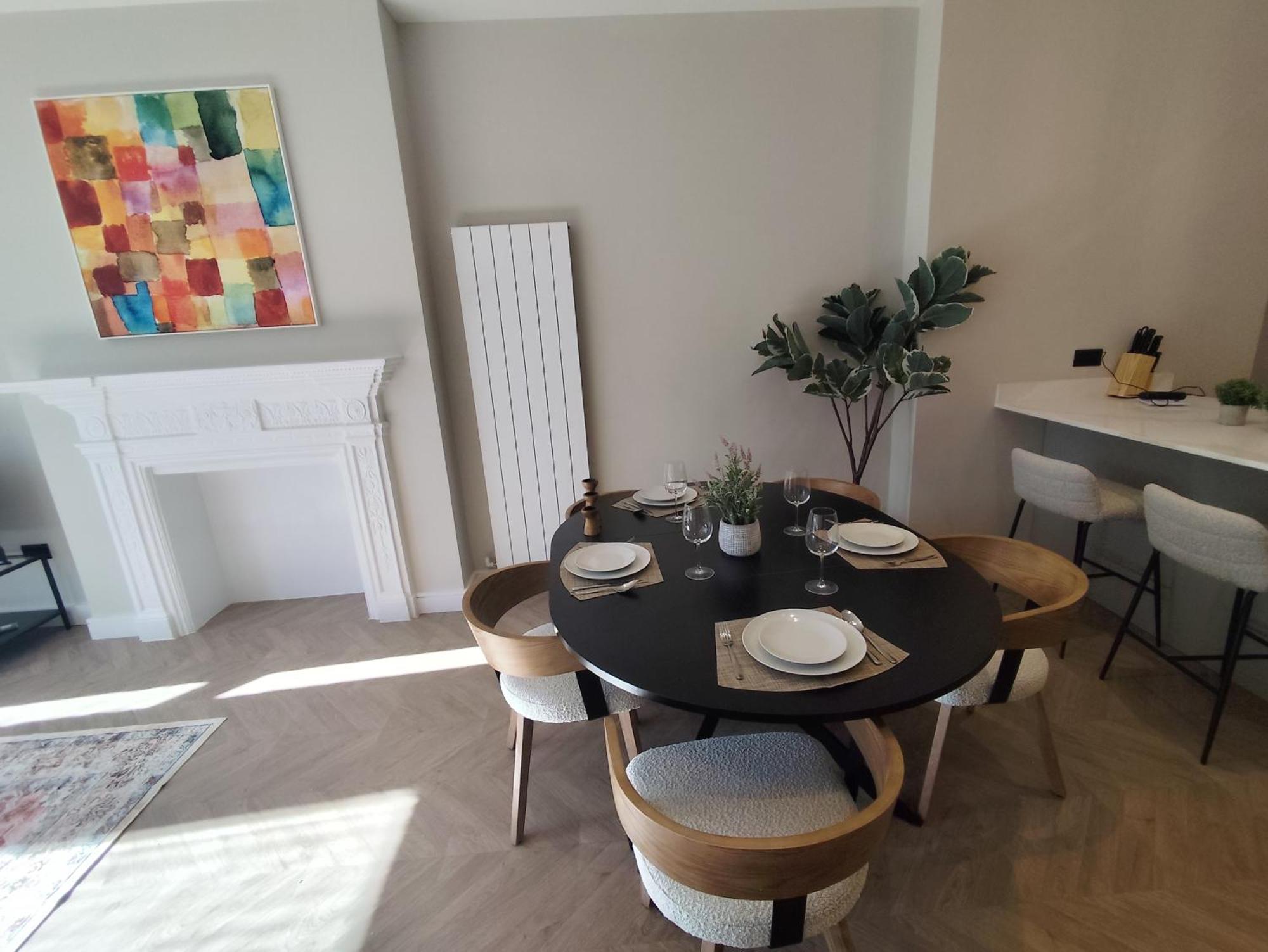 Luxury Living 3br In Maida Vale Apartment *