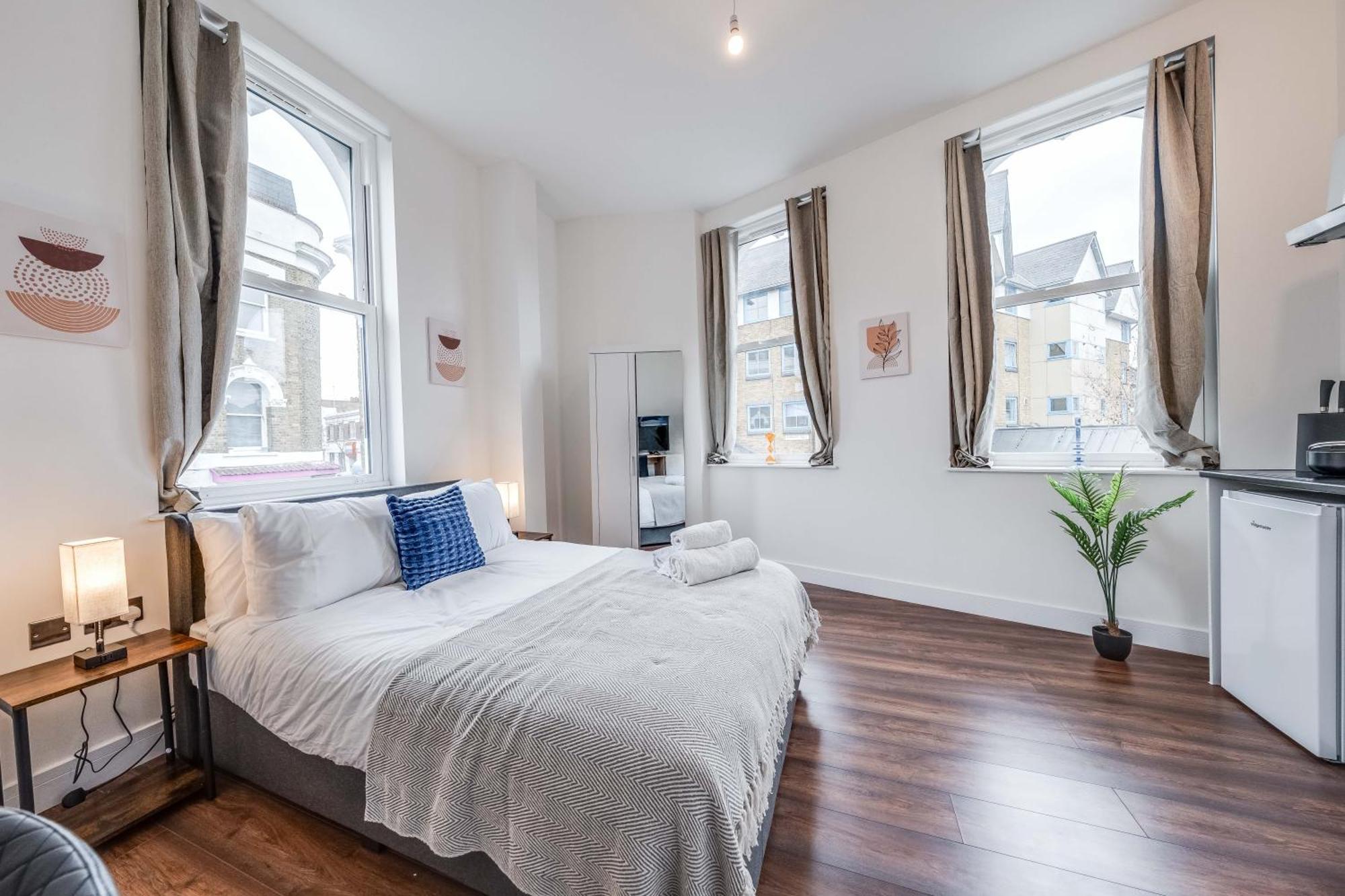 Camberwell High Spec 6-studio Unit Block Londen