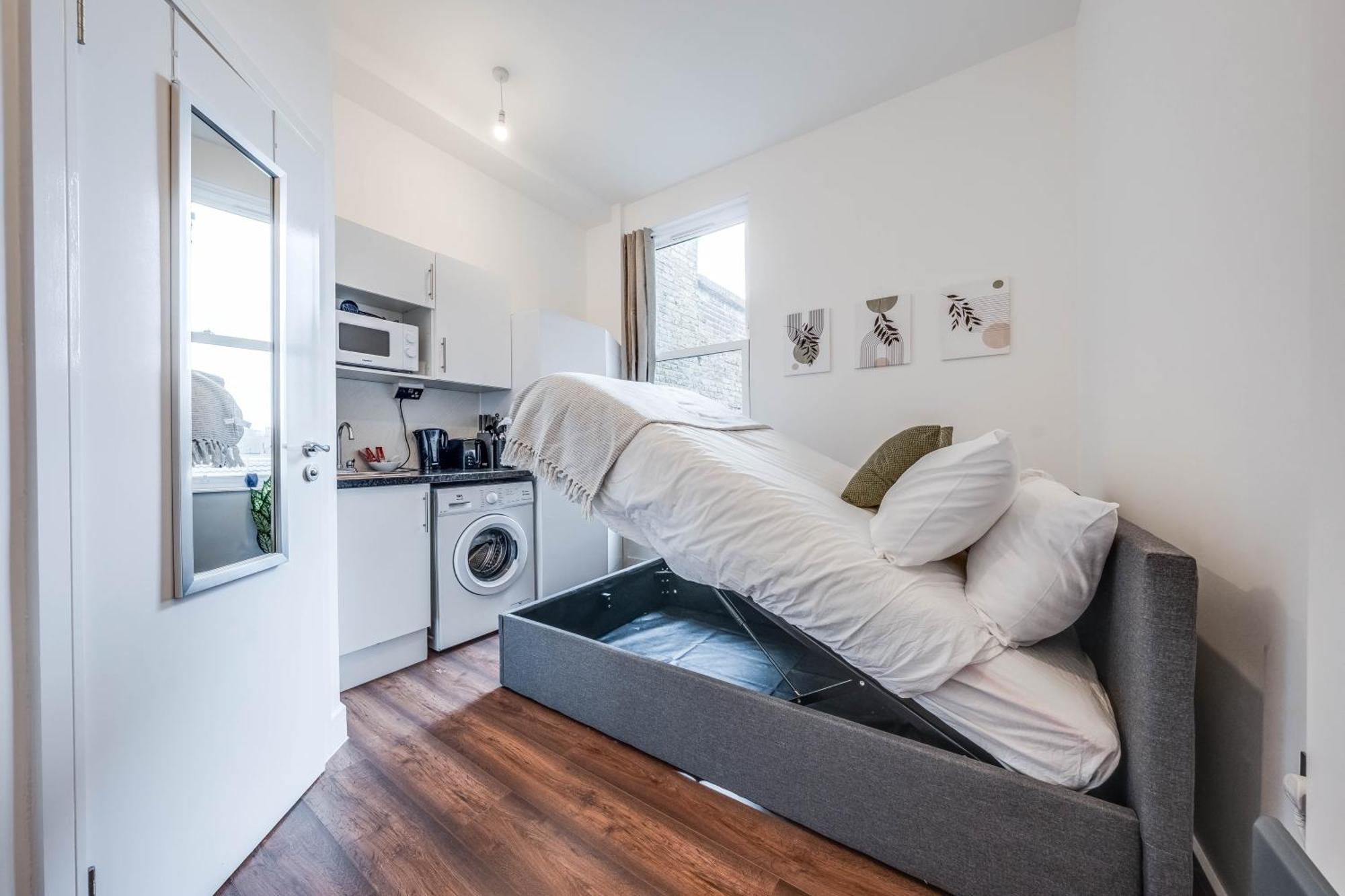 Camberwell High Spec 6-studio Unit Block Londen