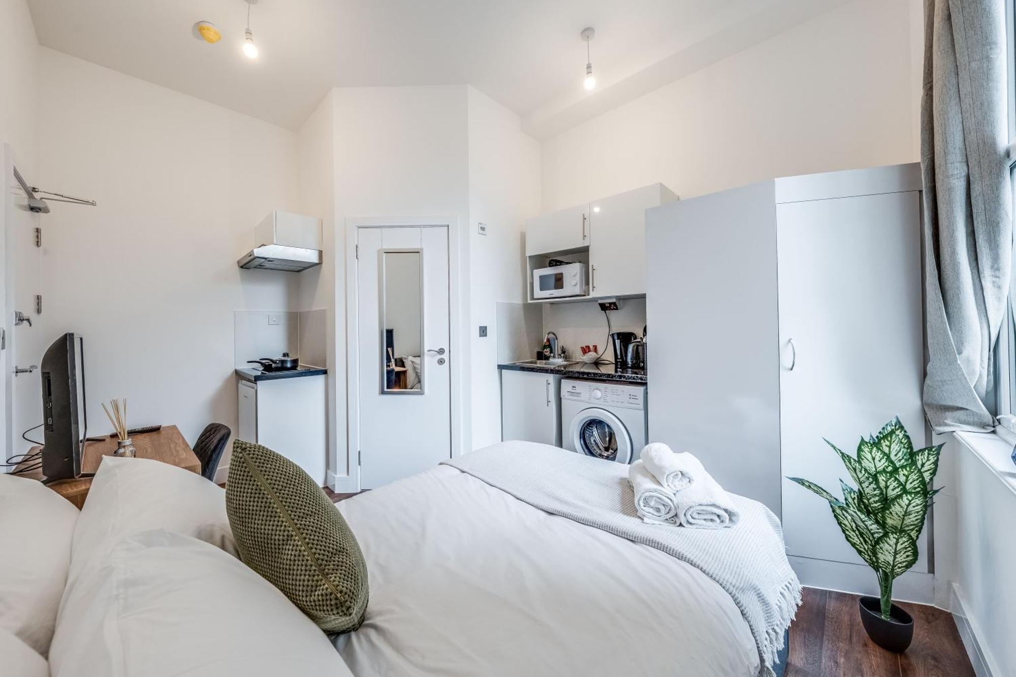 Camberwell High Spec 6-studio Unit Block Appartement