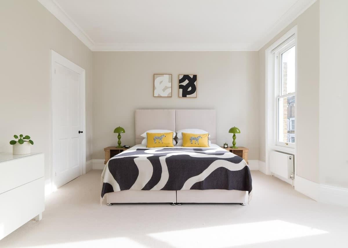 Luxury 5-bedroom Town House In Brook * London