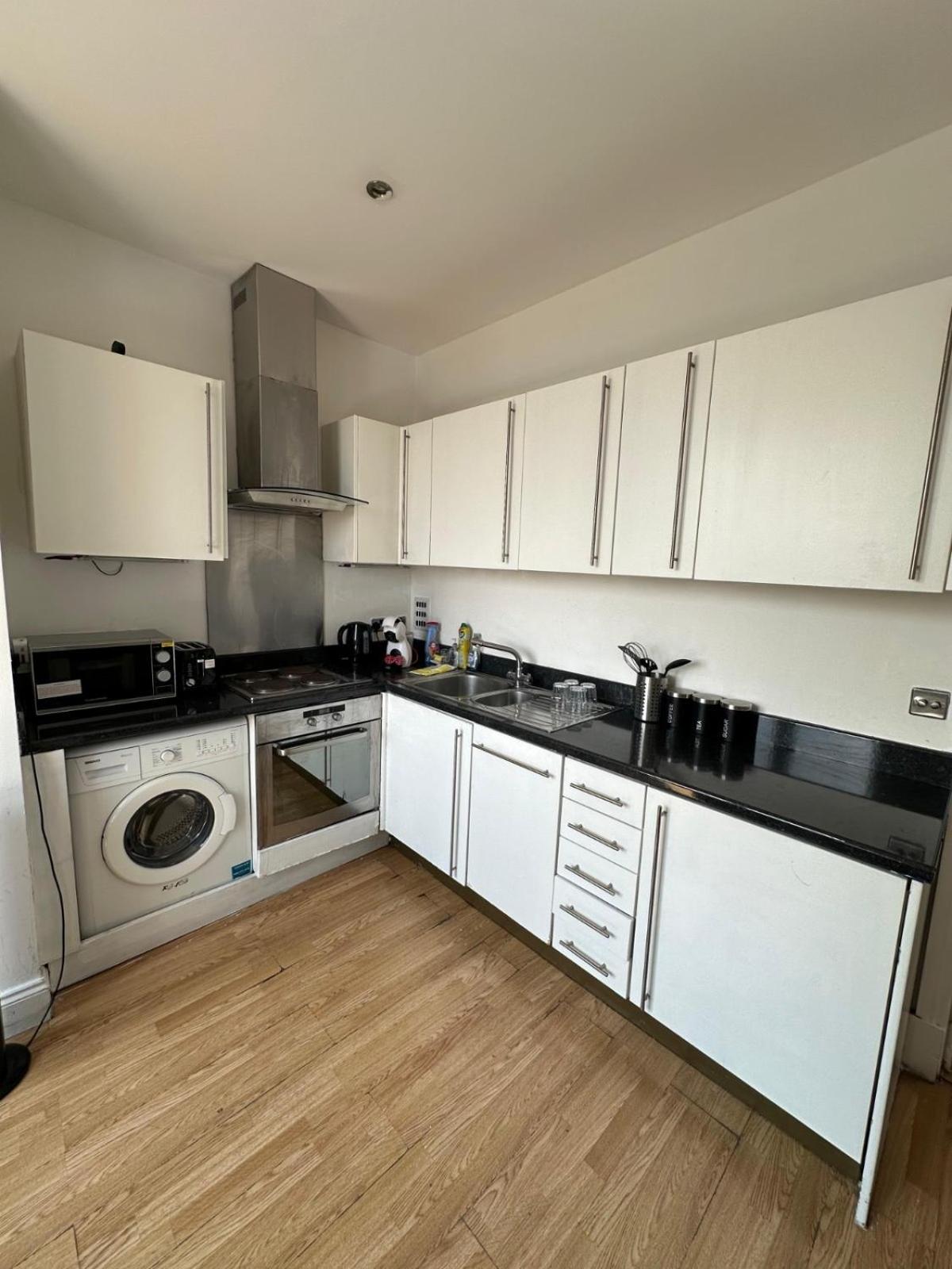 Guest house Comfortable - Cosy - Budget In Center London