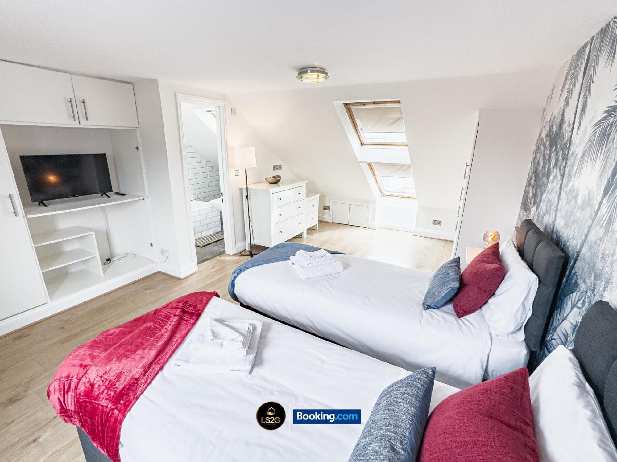 Stunning House By Ls2g Short Lets & Serviced Greater With Free Wifi Vakantiehuis