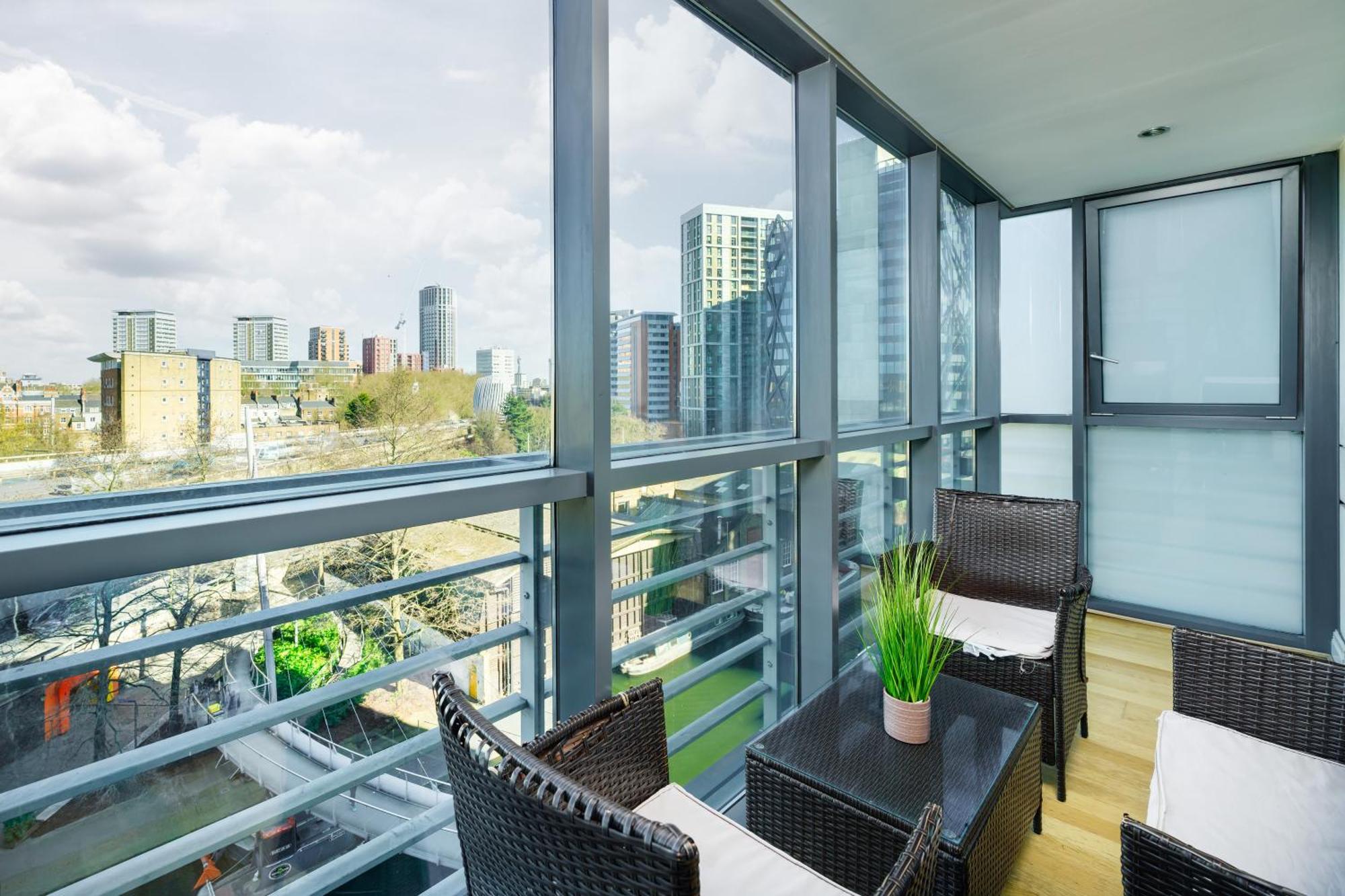 Modern Paddington Station 2 Bedroom * London