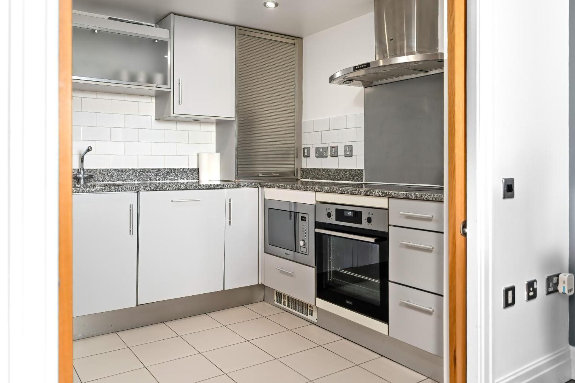 Apartment Modern Paddington Station 2 Bedroom