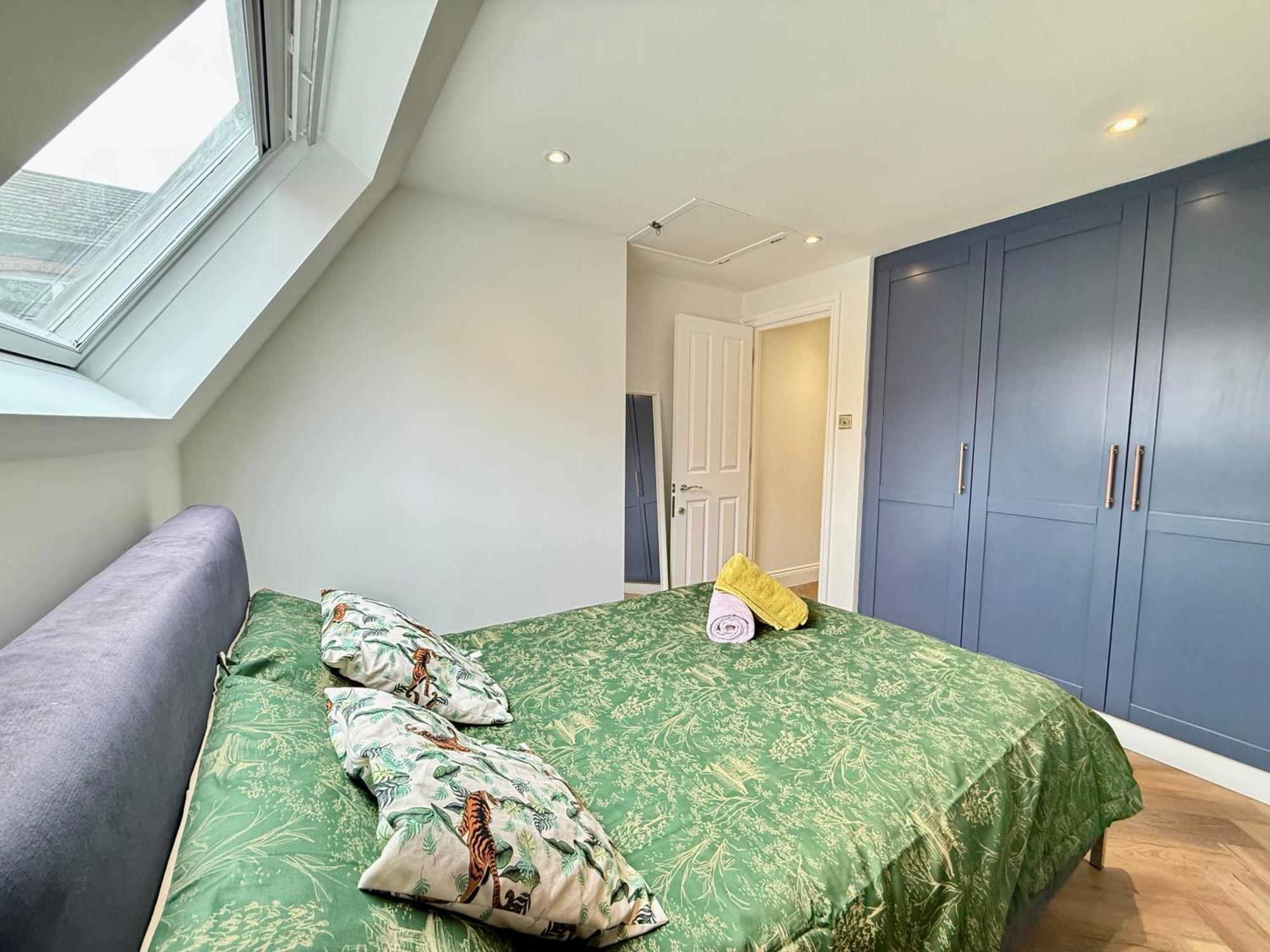 Central, Modern, Westfield, Close To Tube Station Appartement *