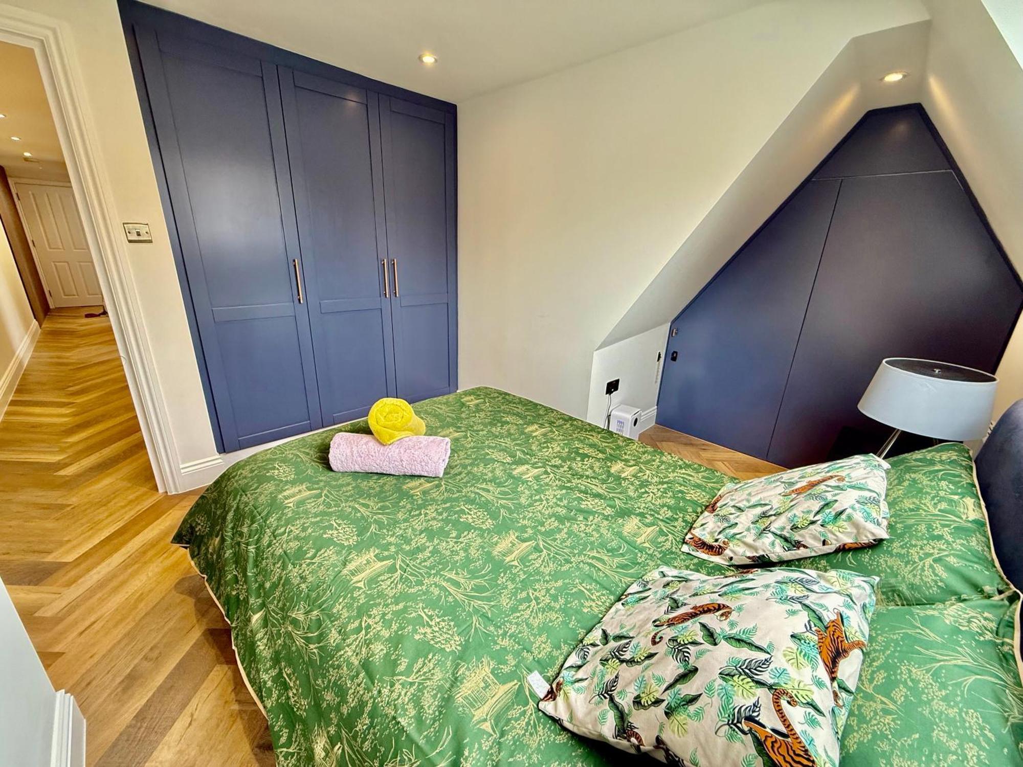 Appartement Central, Modern, Westfield, Close To Tube Station *