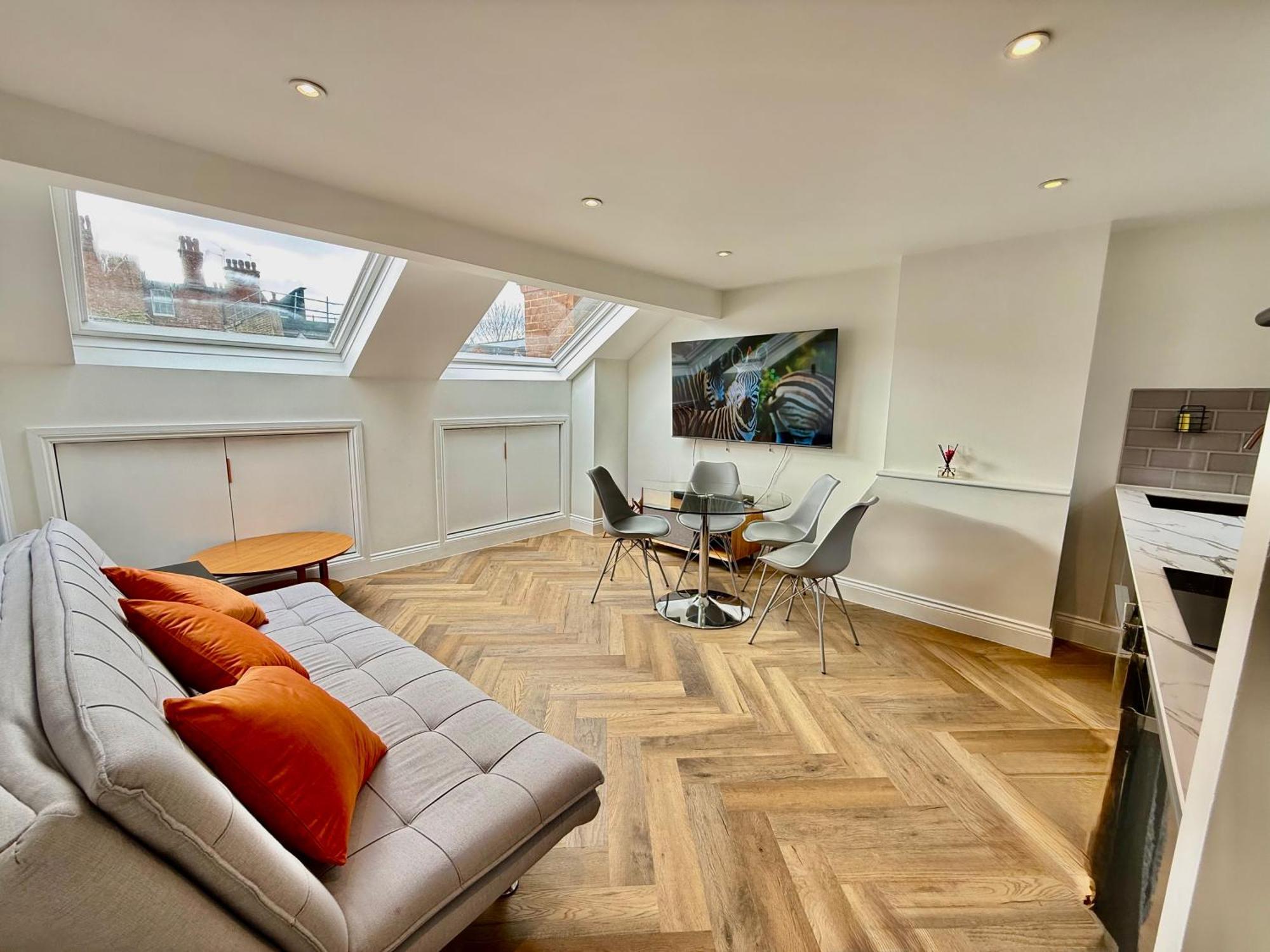 Central, Modern, Westfield, Close To Tube Station Appartement *