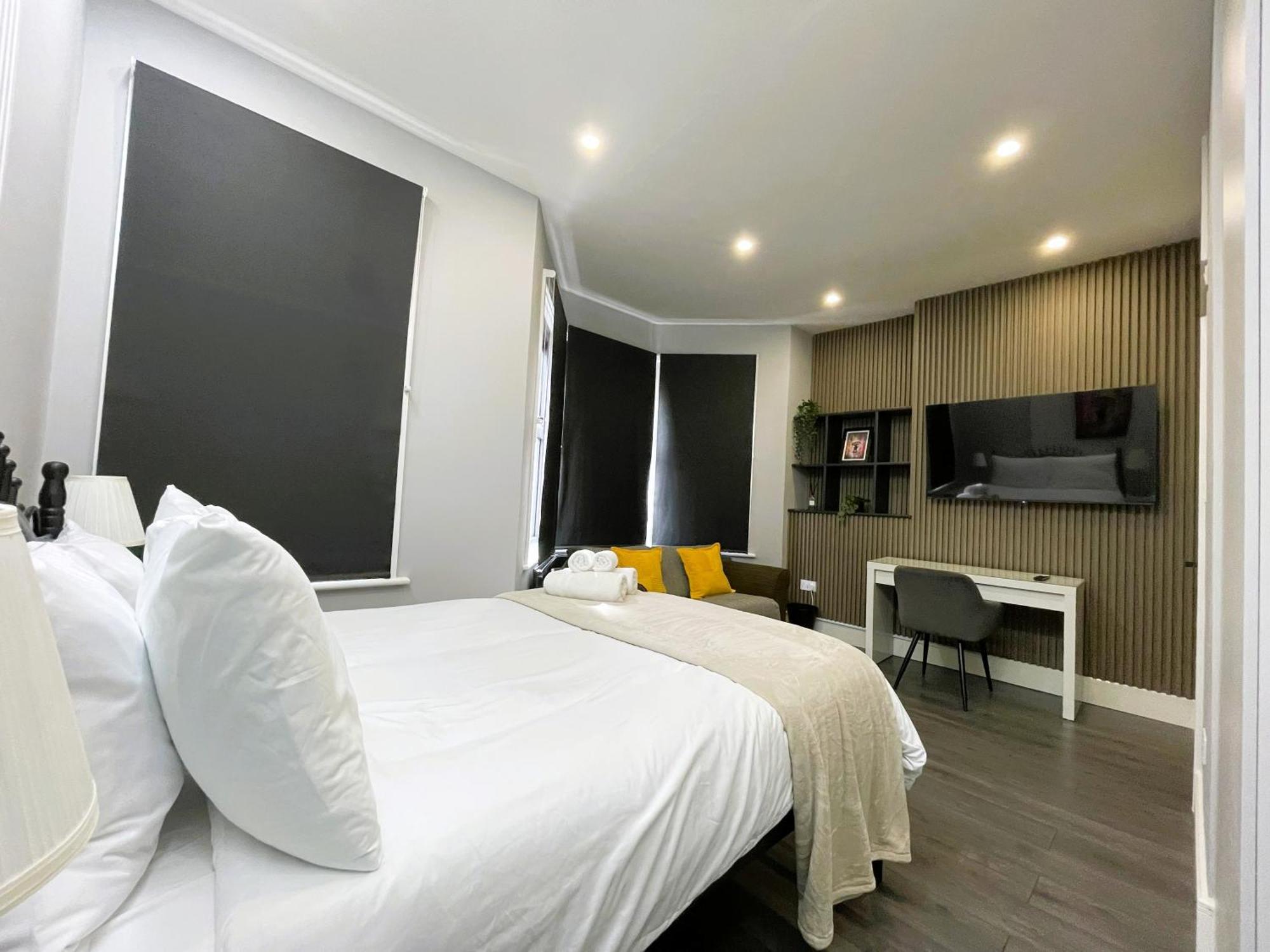 Luxury In Vibrant Area Londen