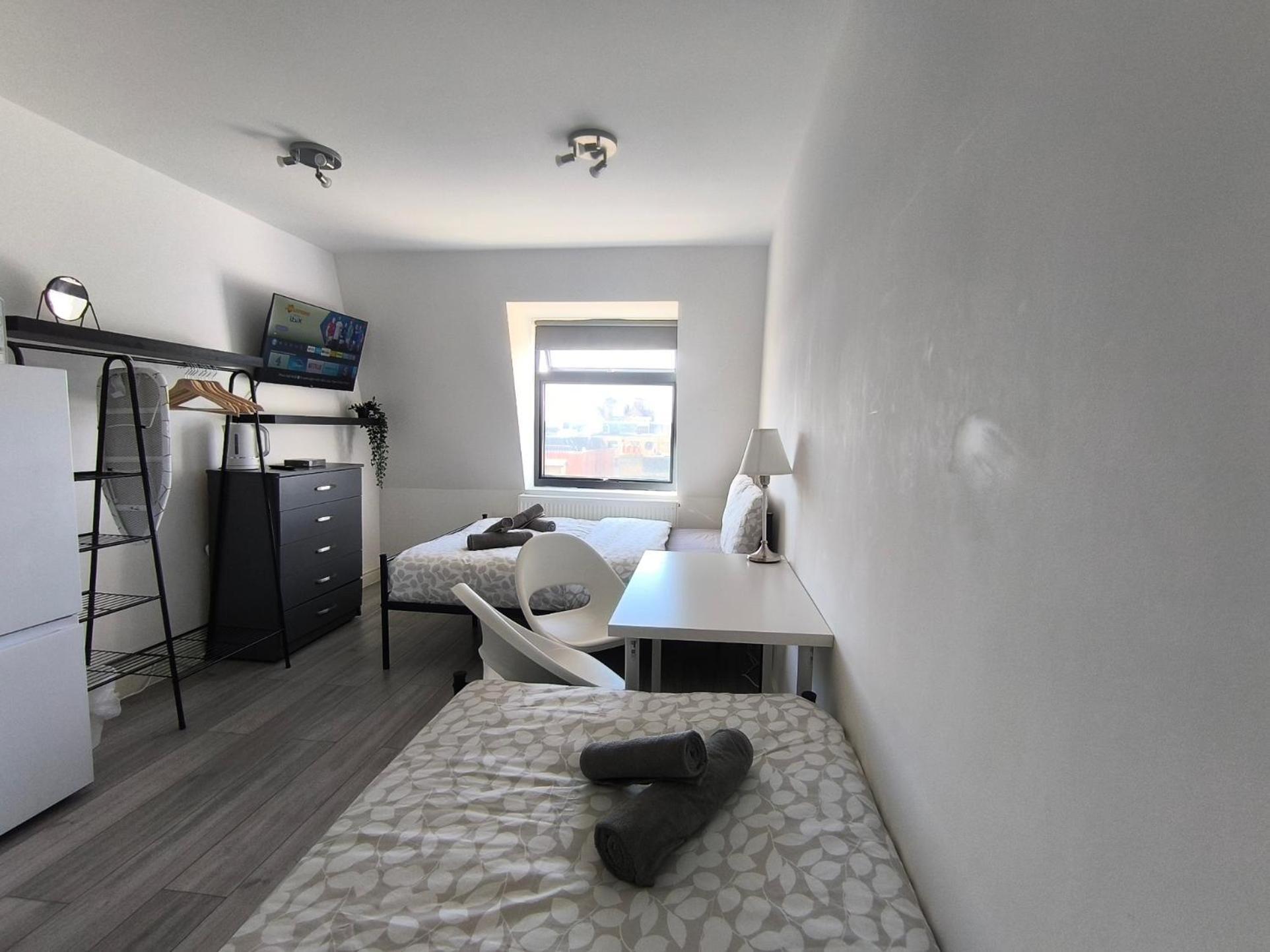 Full Equiped Rooms, Tooting Broadway Station Accommodatie bij particulieren *