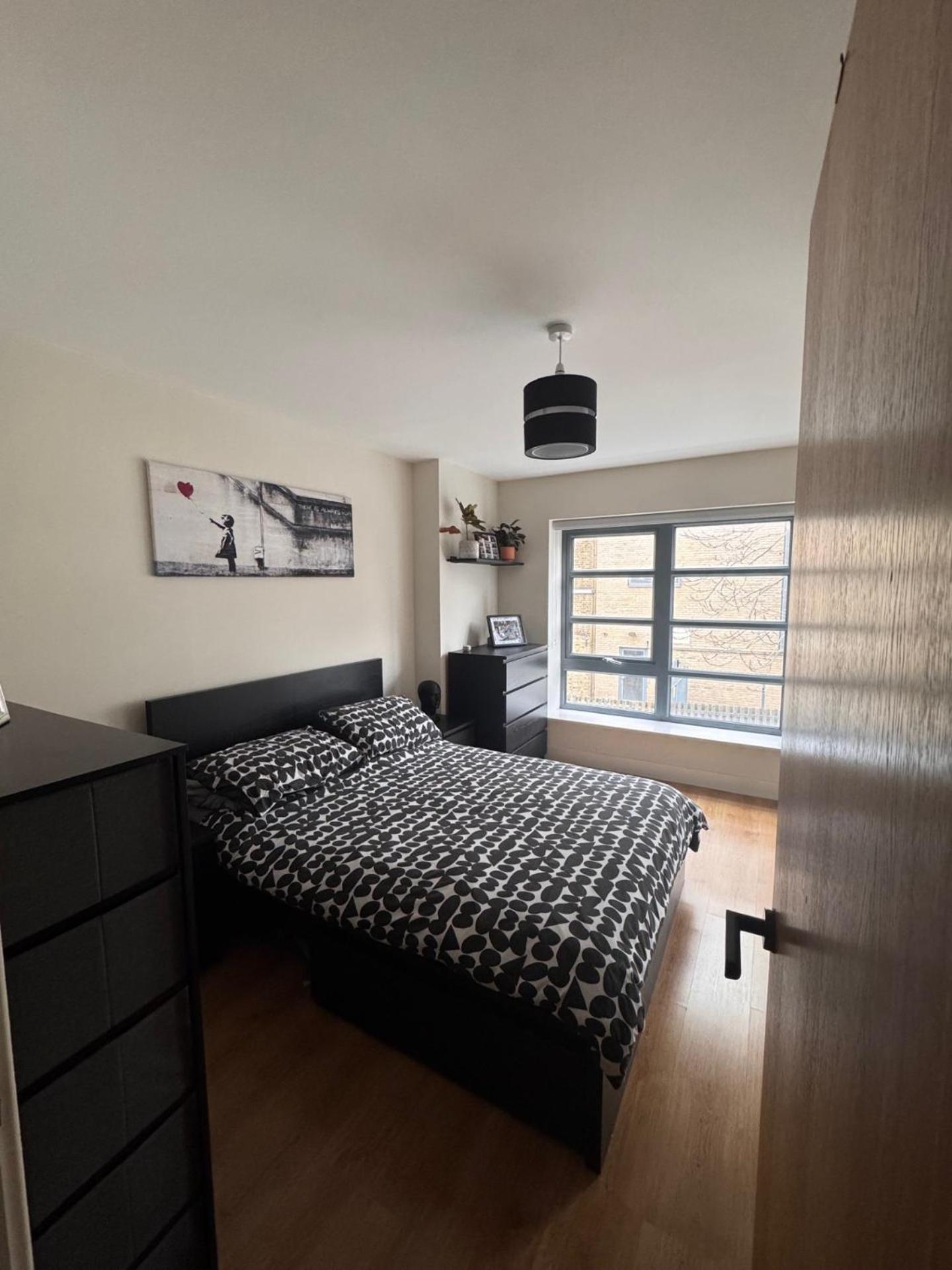 Cosy Private With Private Bathroom - Your Perfect Gateway! * London