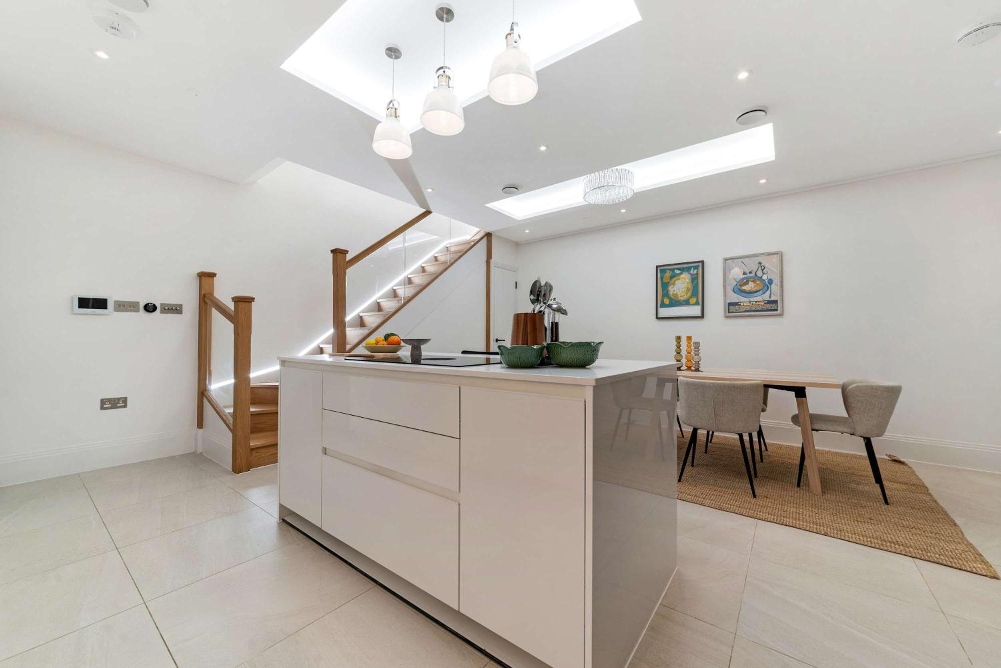 Ferienhaus Madestays Premium Knightsbridge Townhouse London
