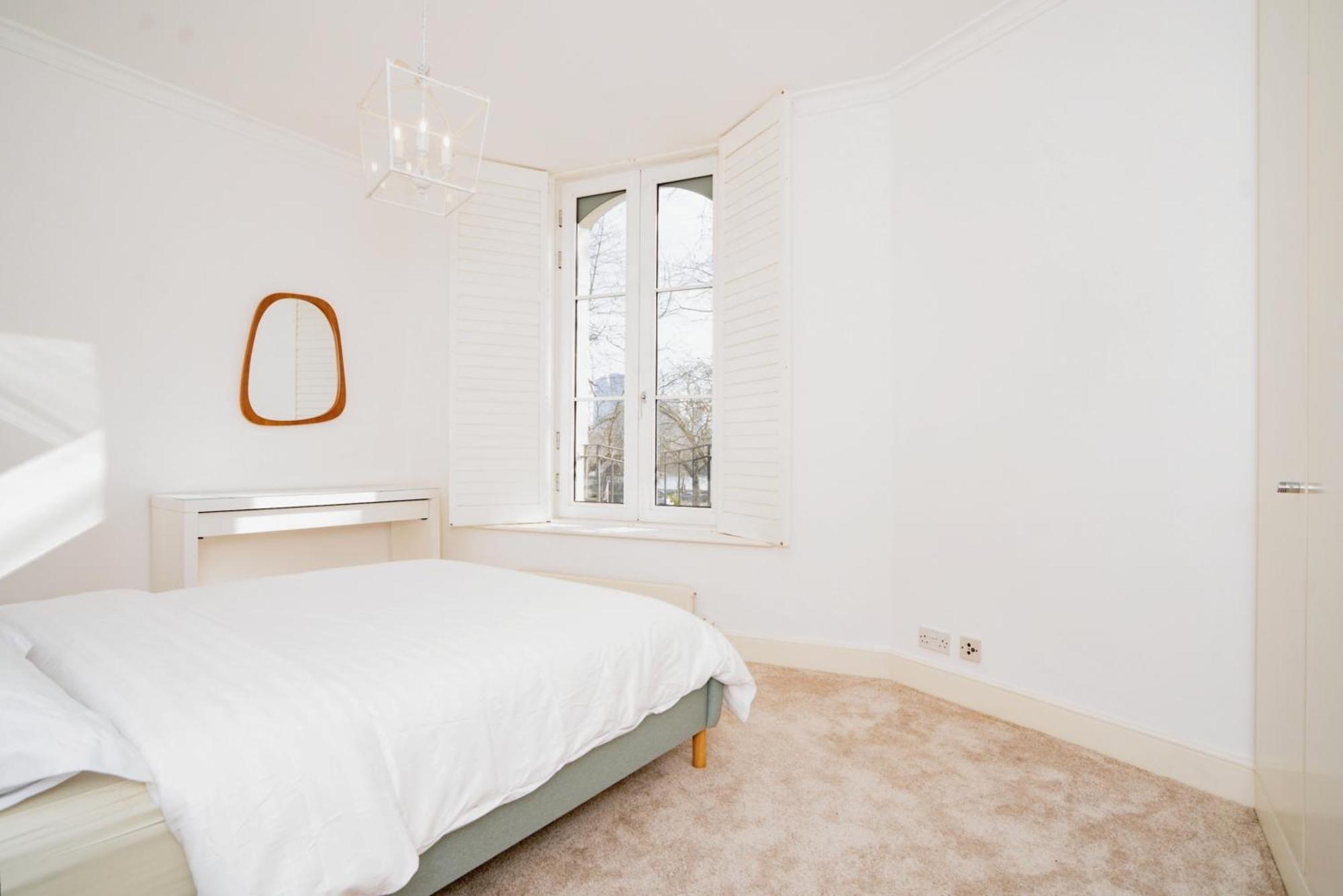 Apartment Eye 8m London