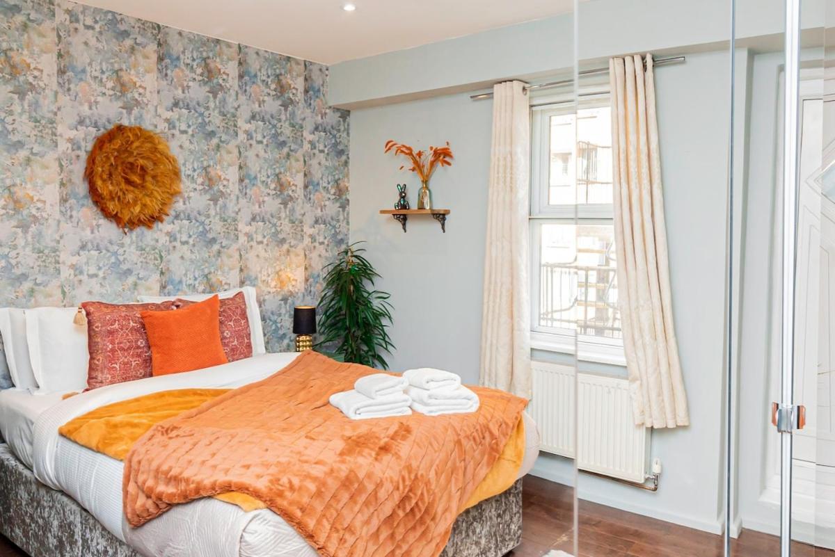 Stylish 2br Near Hyde Park & Museums, Kensington London