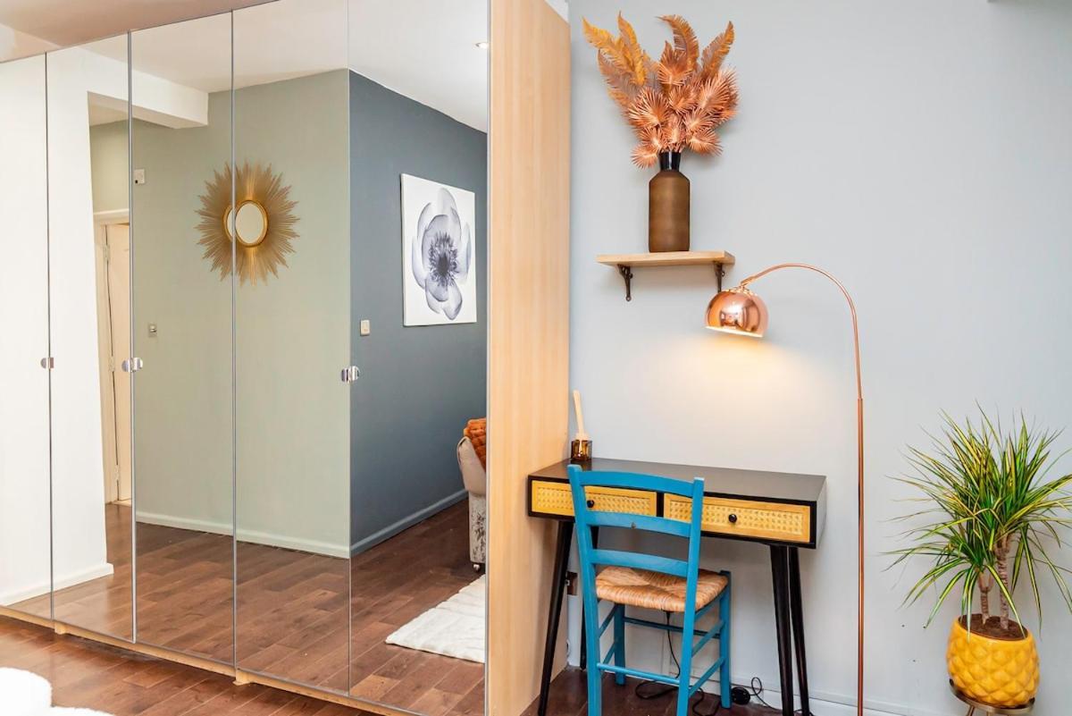 Stylish 2br Near Hyde Park & Museums, Kensington Apartment *