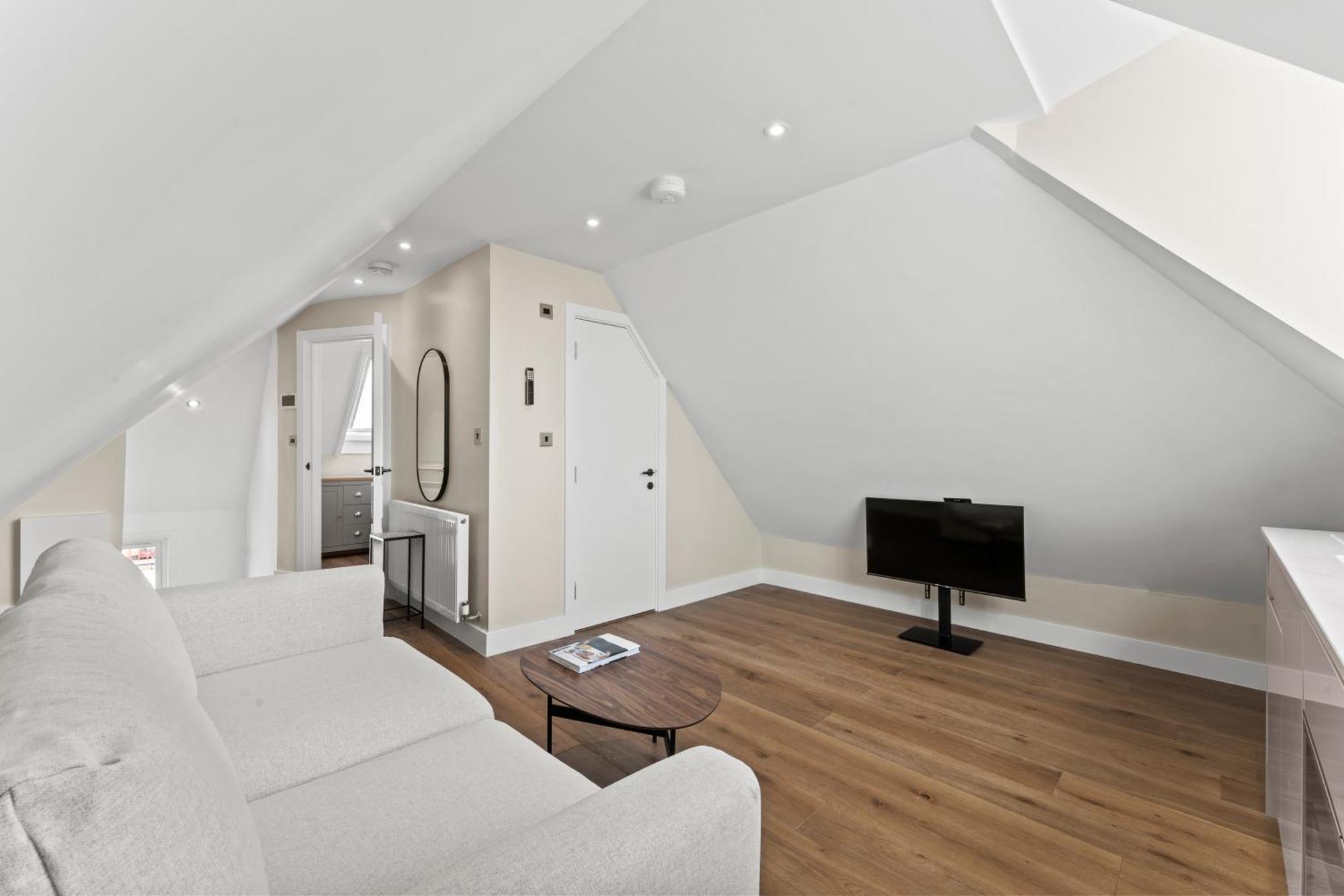 Grove Heights Notting Hill Apartment London