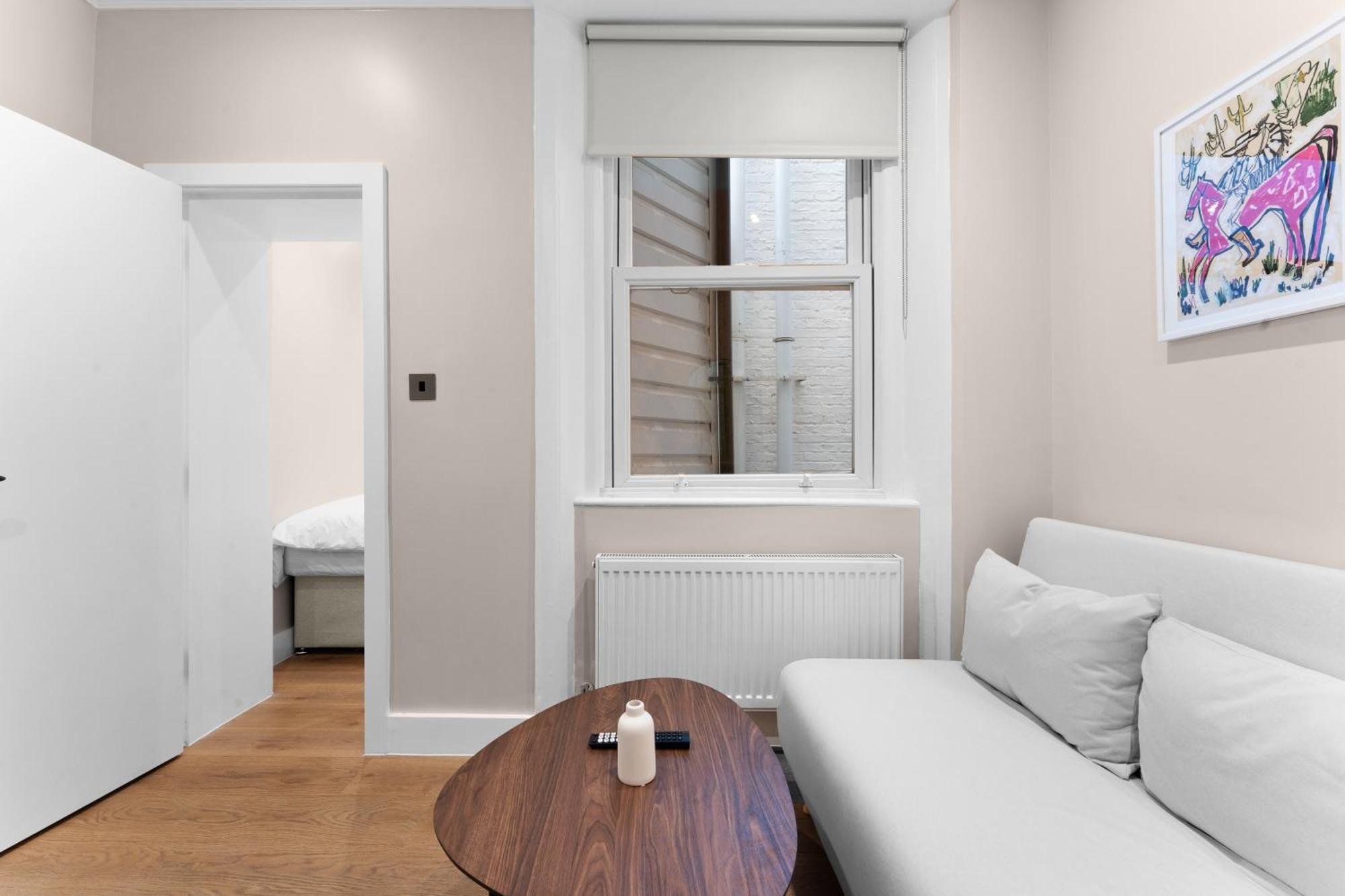 Grove Heights Notting Hill Apartment