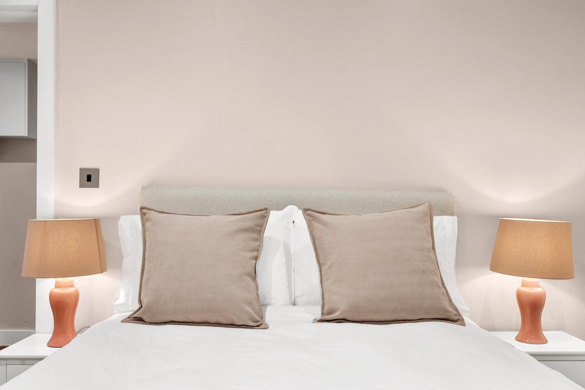 Grove Heights Notting Hill Apartment London