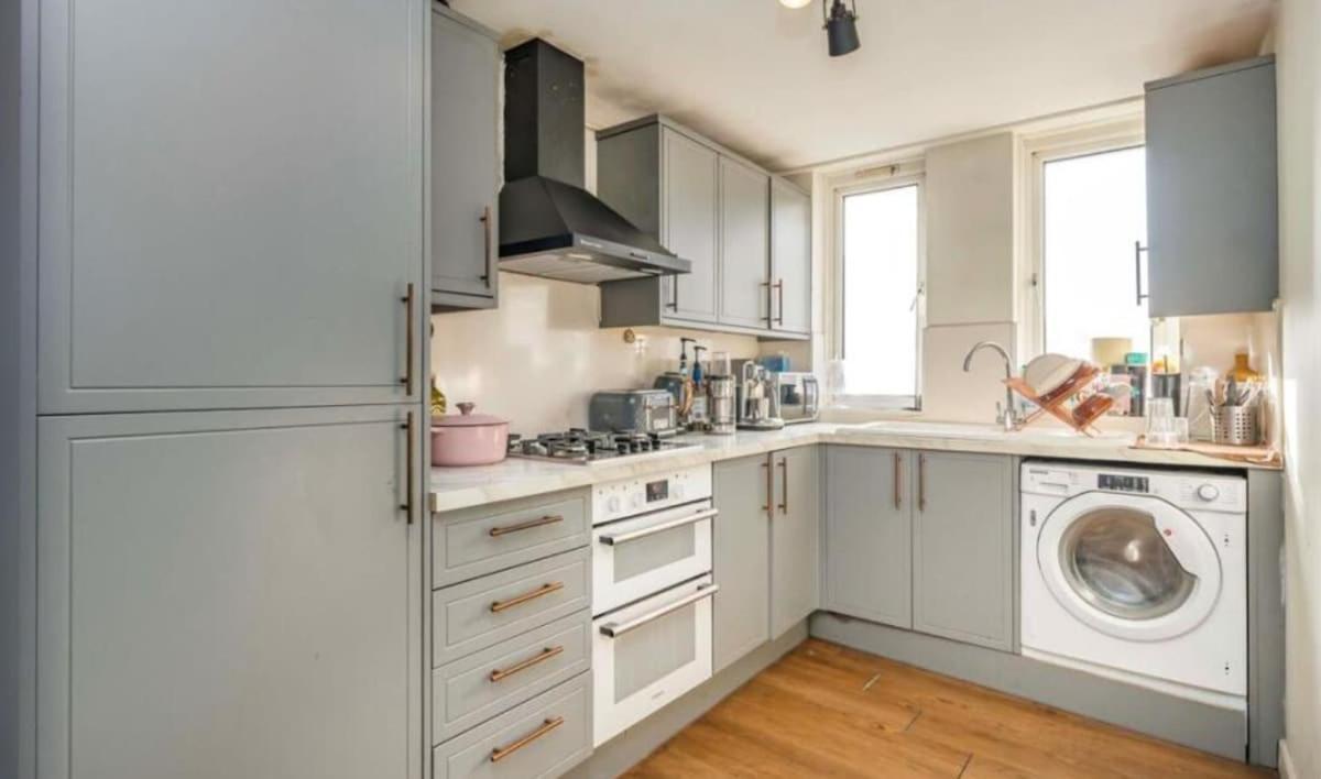 Location 2 Double Bed 10m To Kings X *