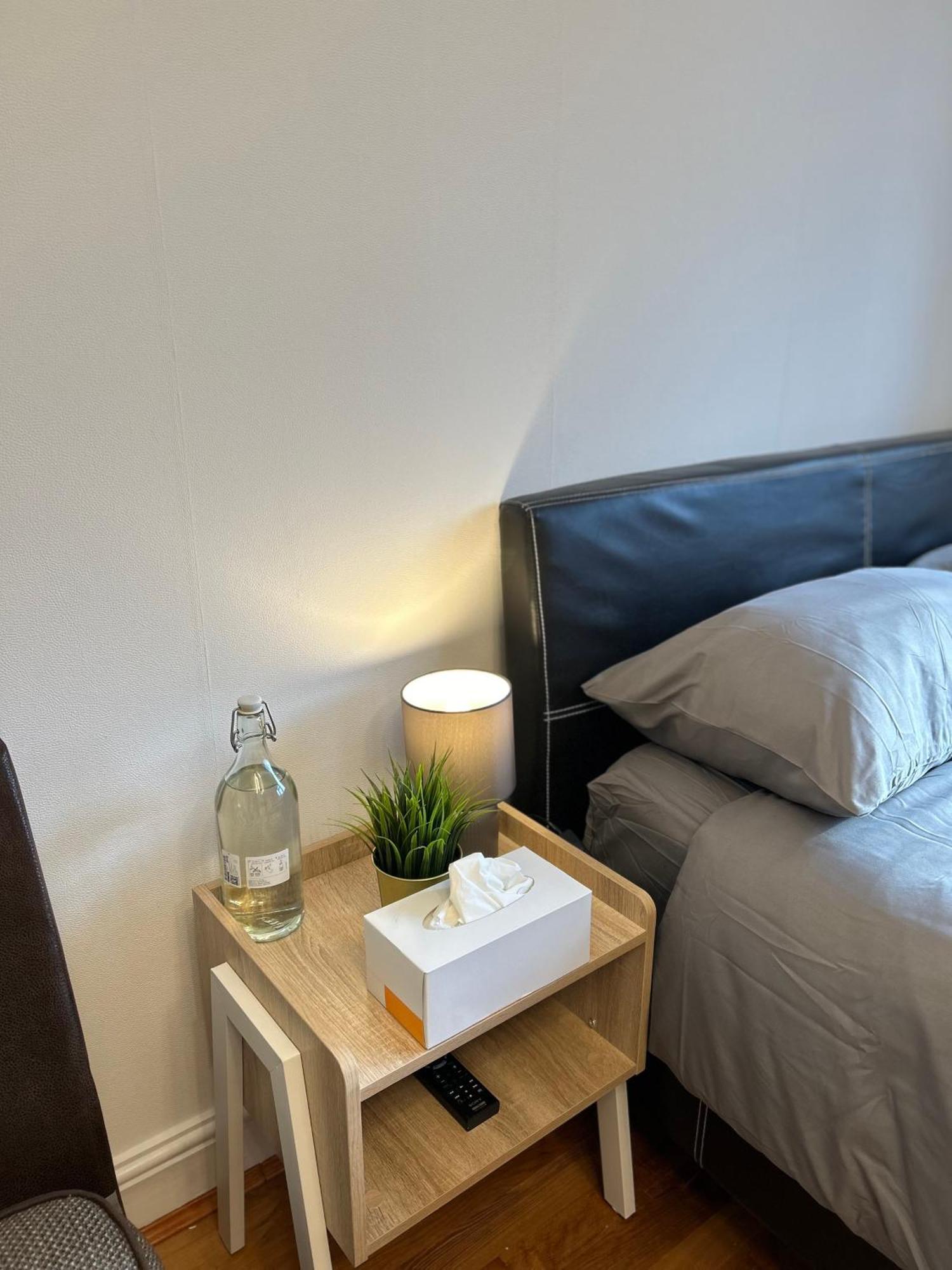 Vallance Homestay London