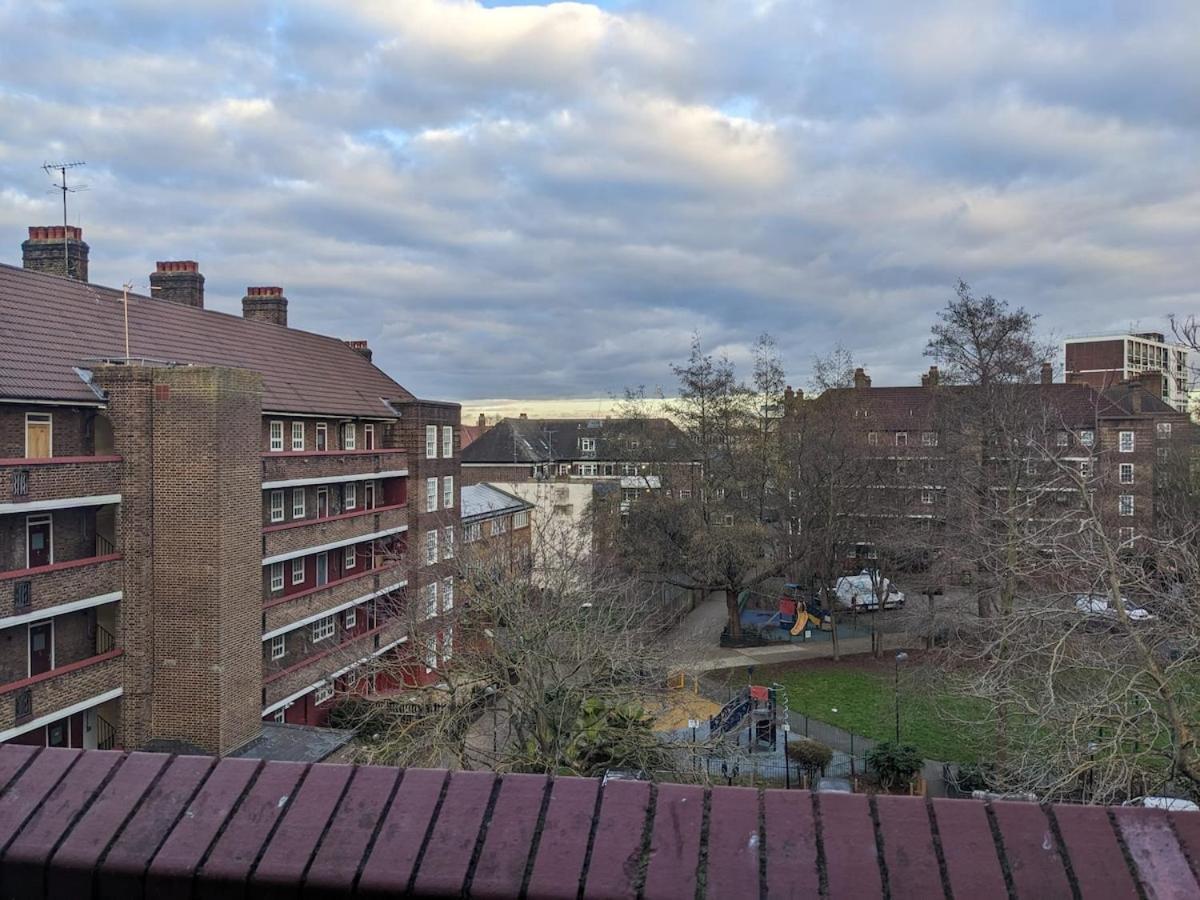 Spacious One Bedroom Flat Zone 1 Apartment *